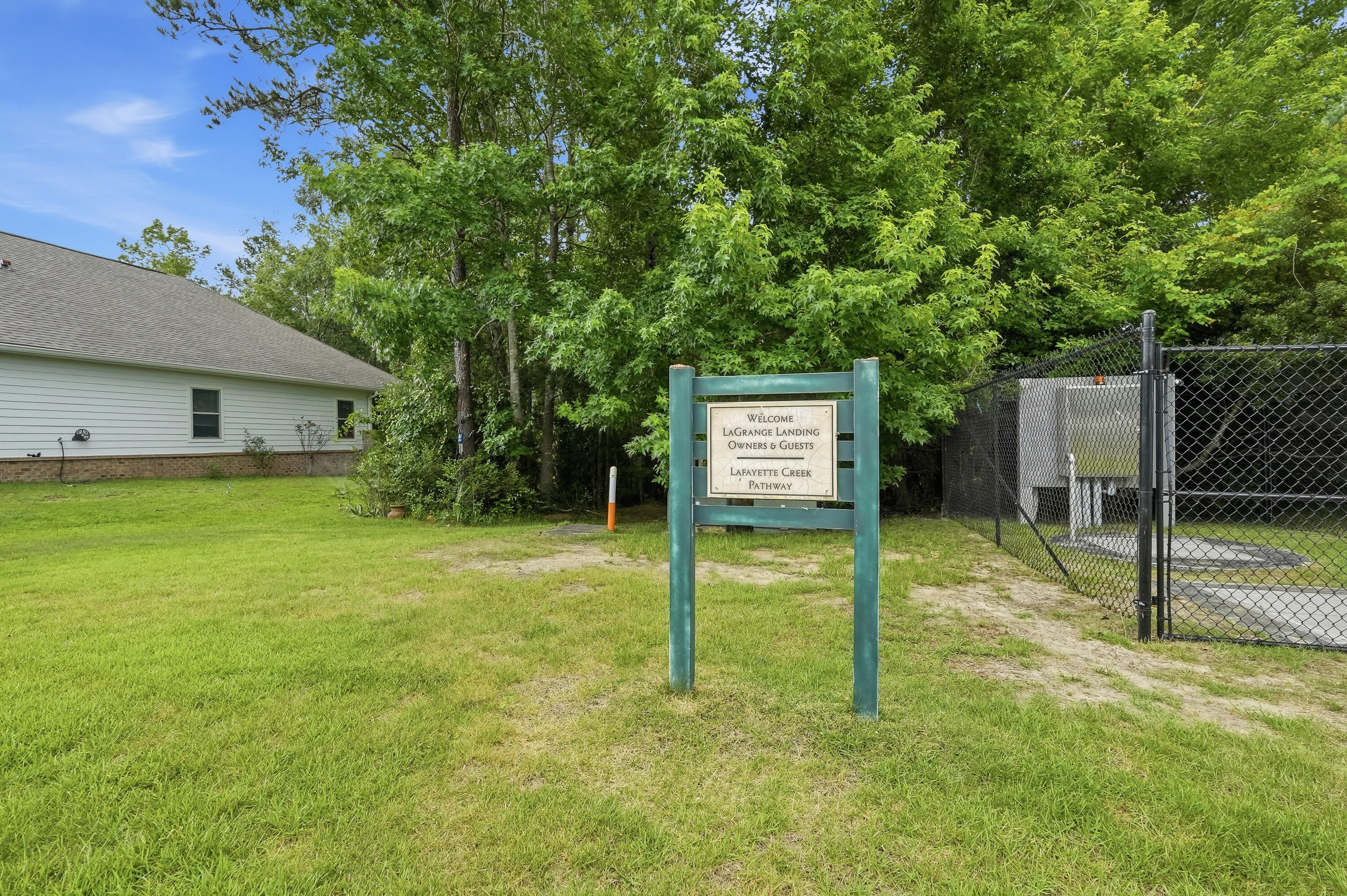 LAGRANGE LANDING - Residential
