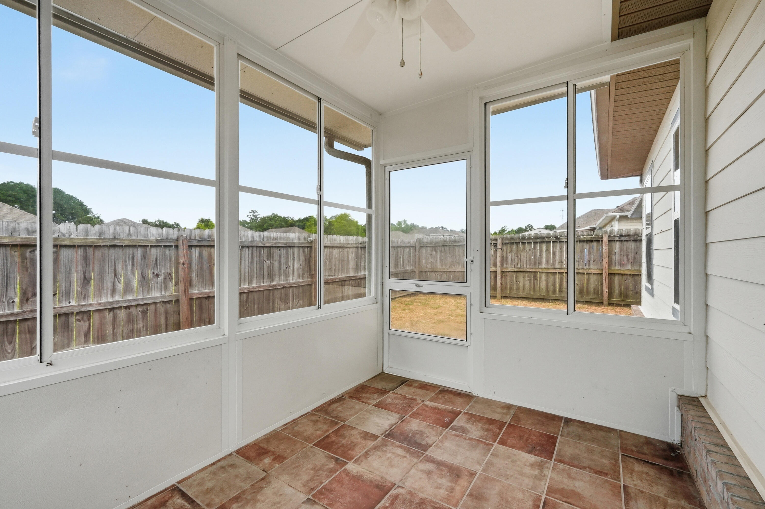 LAGRANGE LANDING - Residential