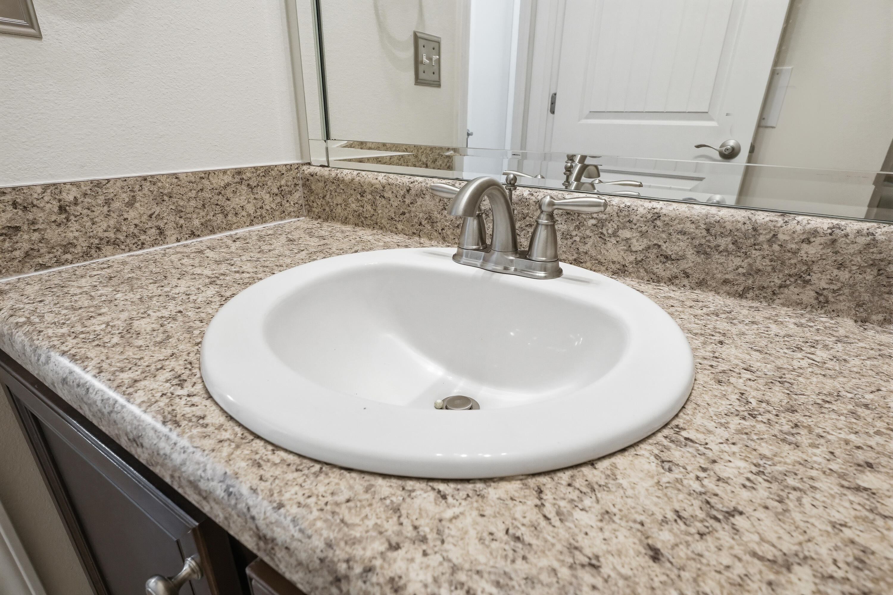LAGRANGE LANDING - Residential