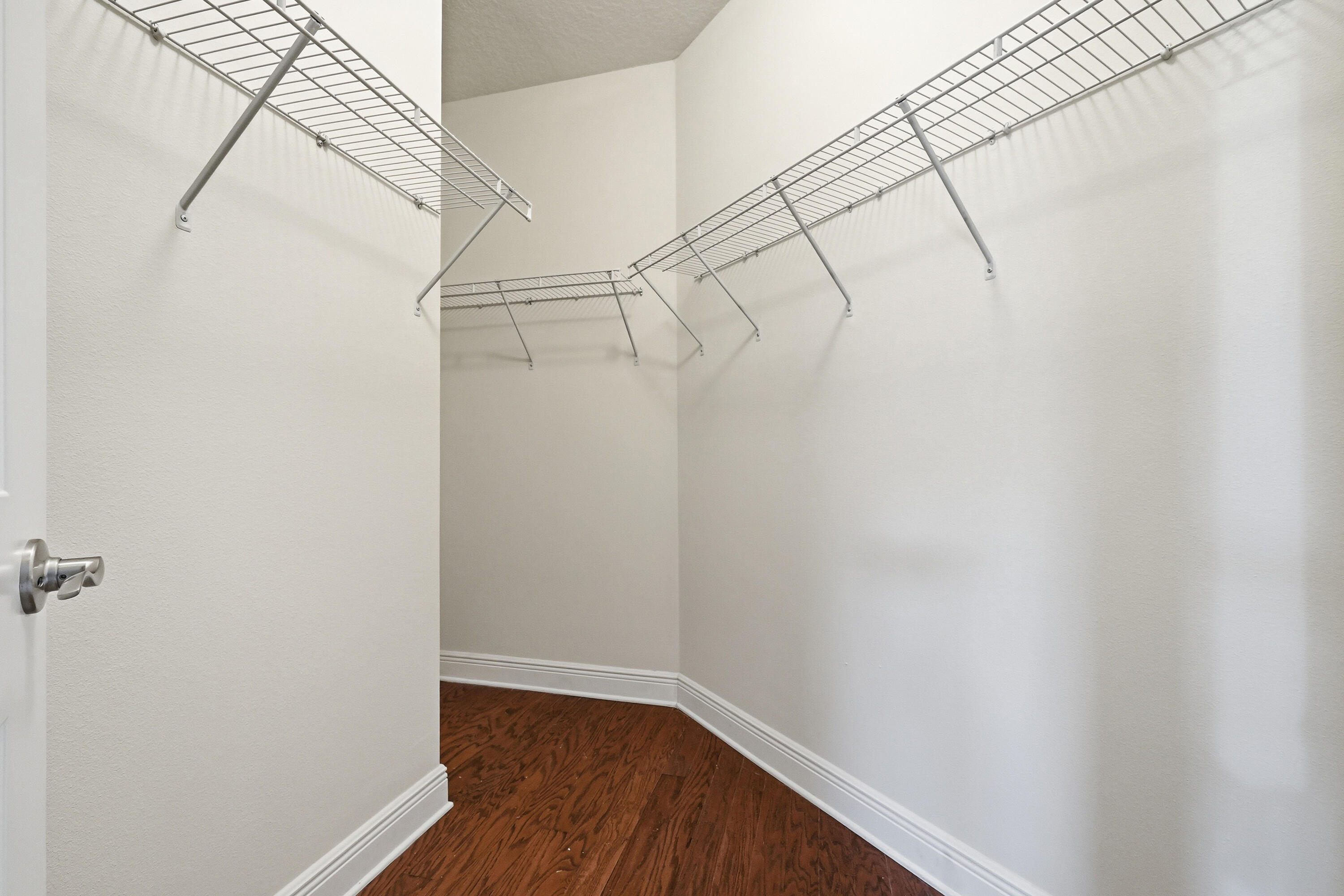 LAGRANGE LANDING - Residential