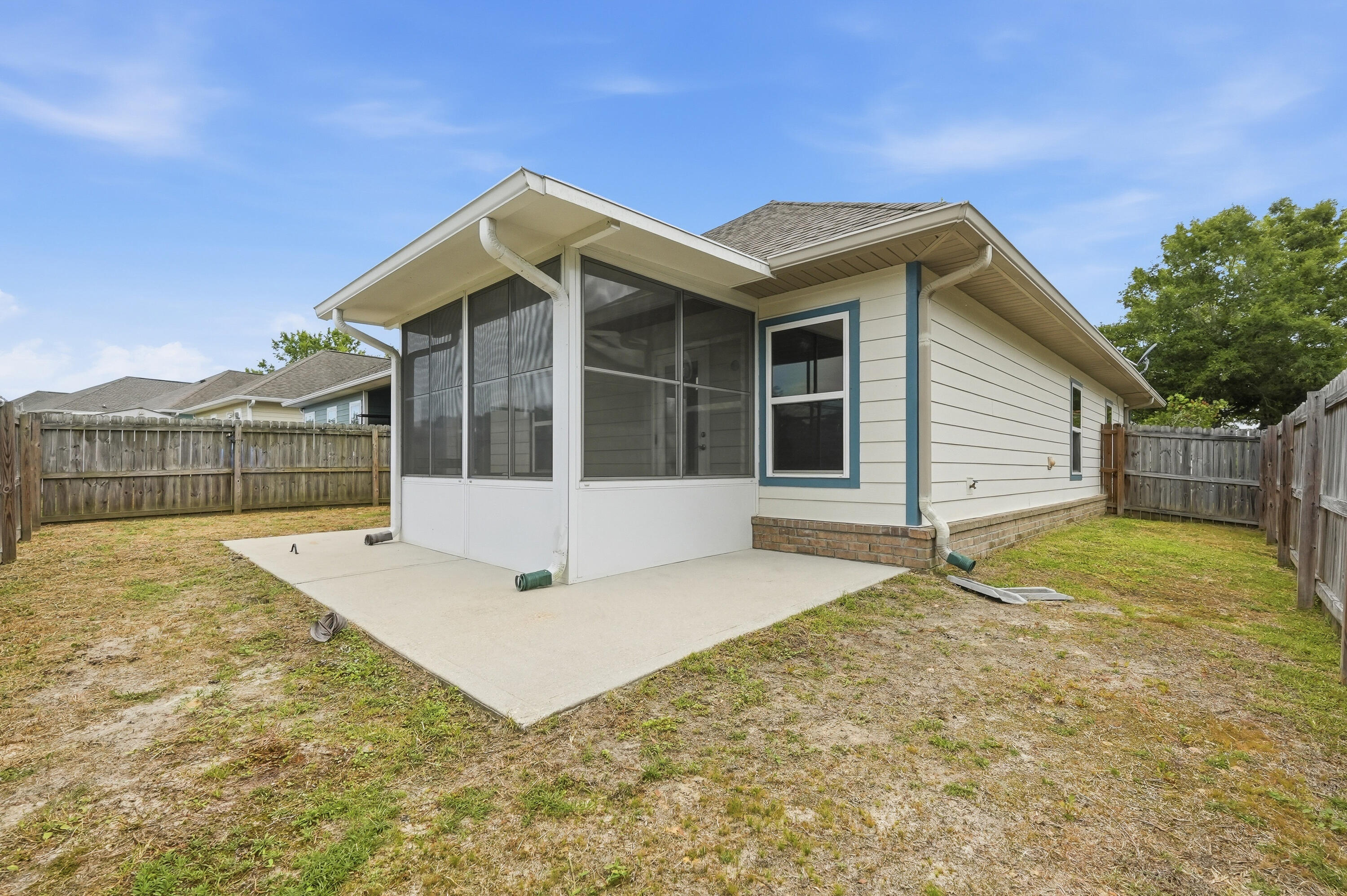 LAGRANGE LANDING - Residential