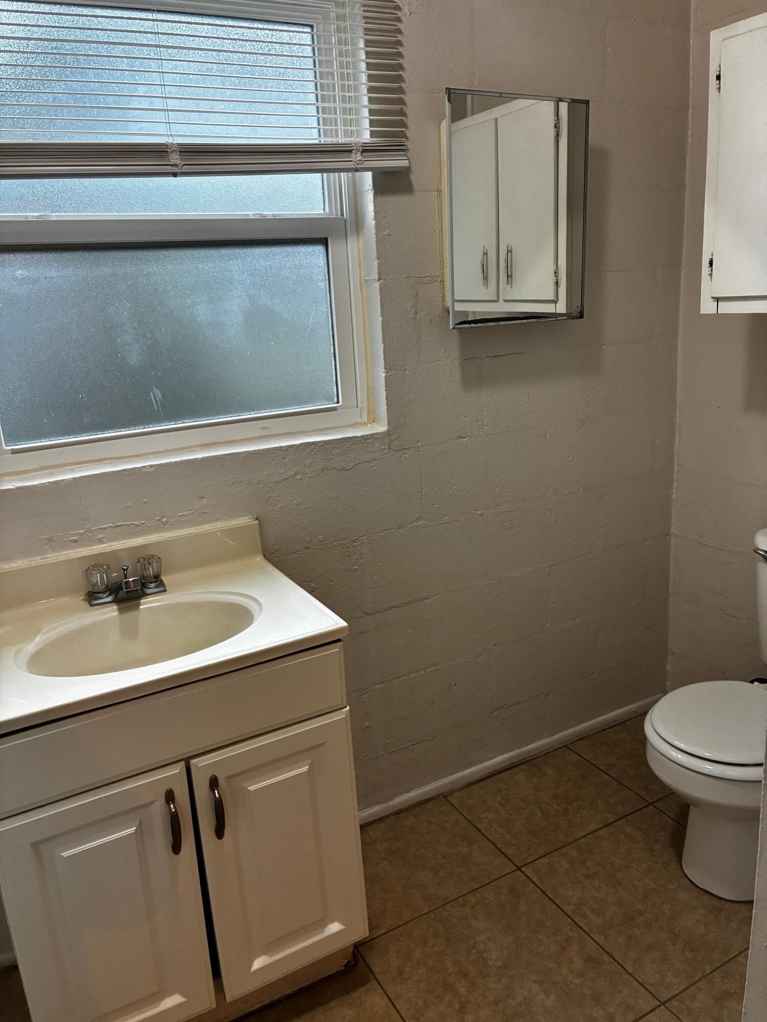PINEVIEW - Residential Lease