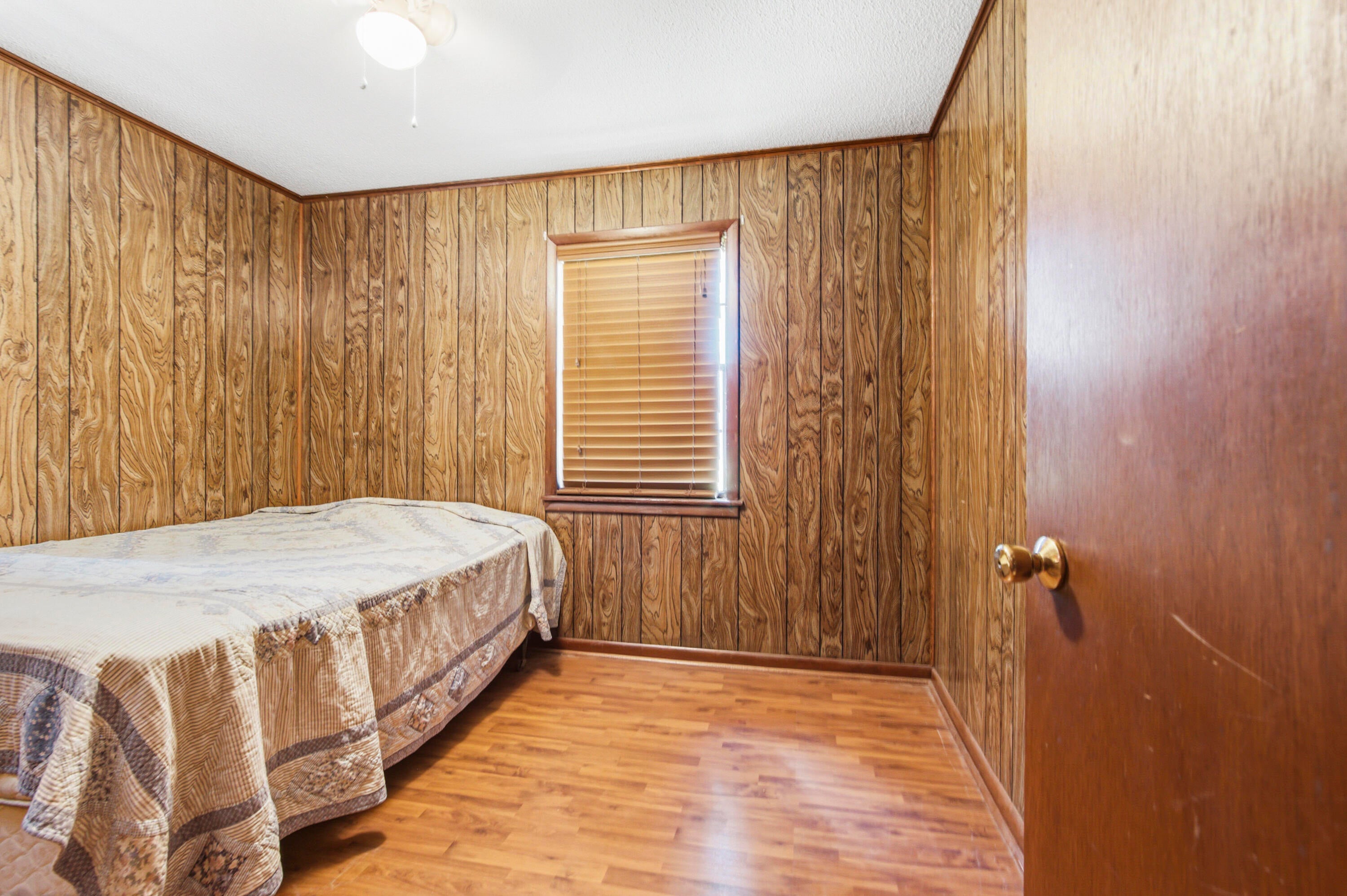 Hwy 52 - Residential