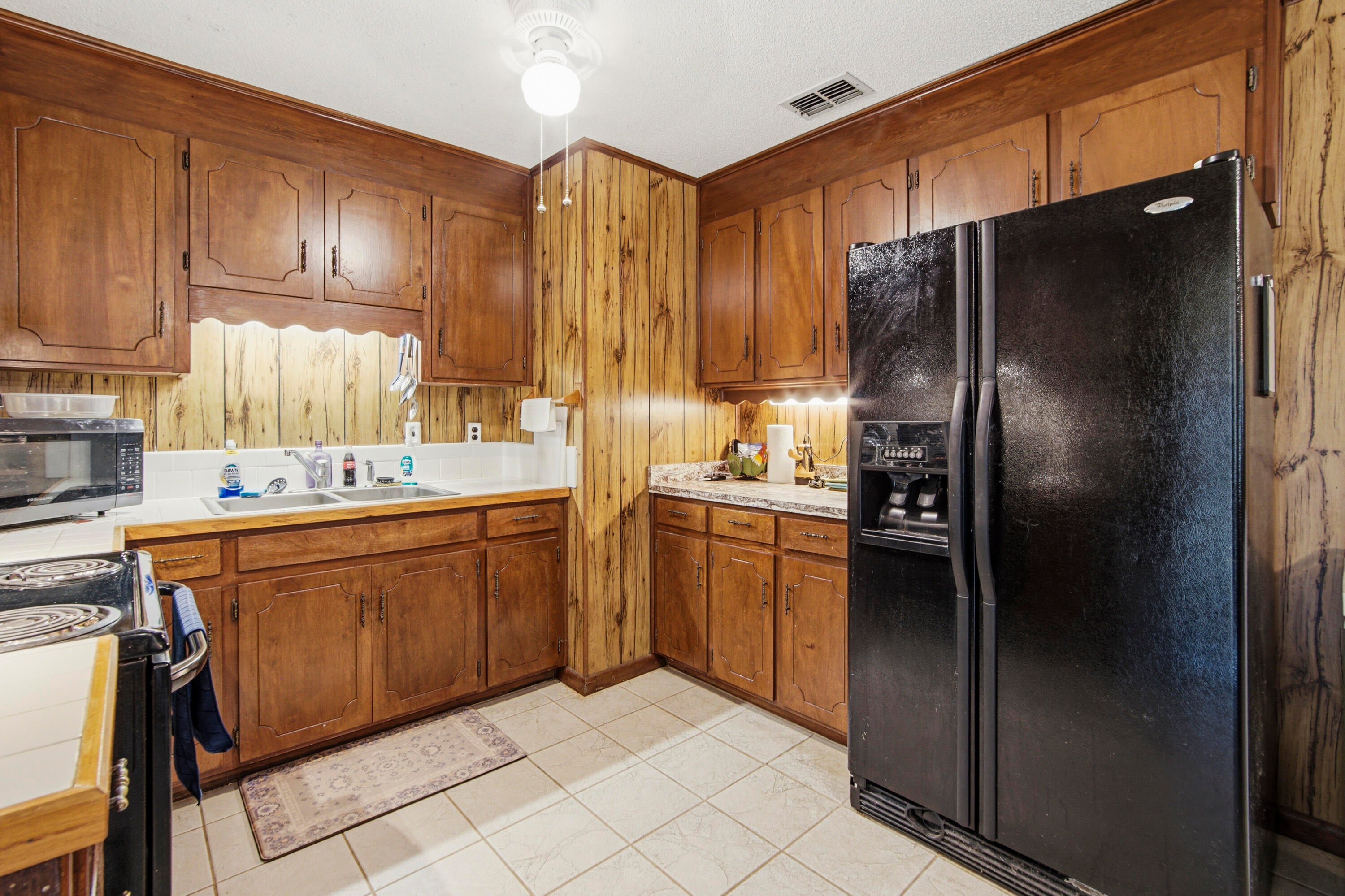 Hwy 52 - Residential