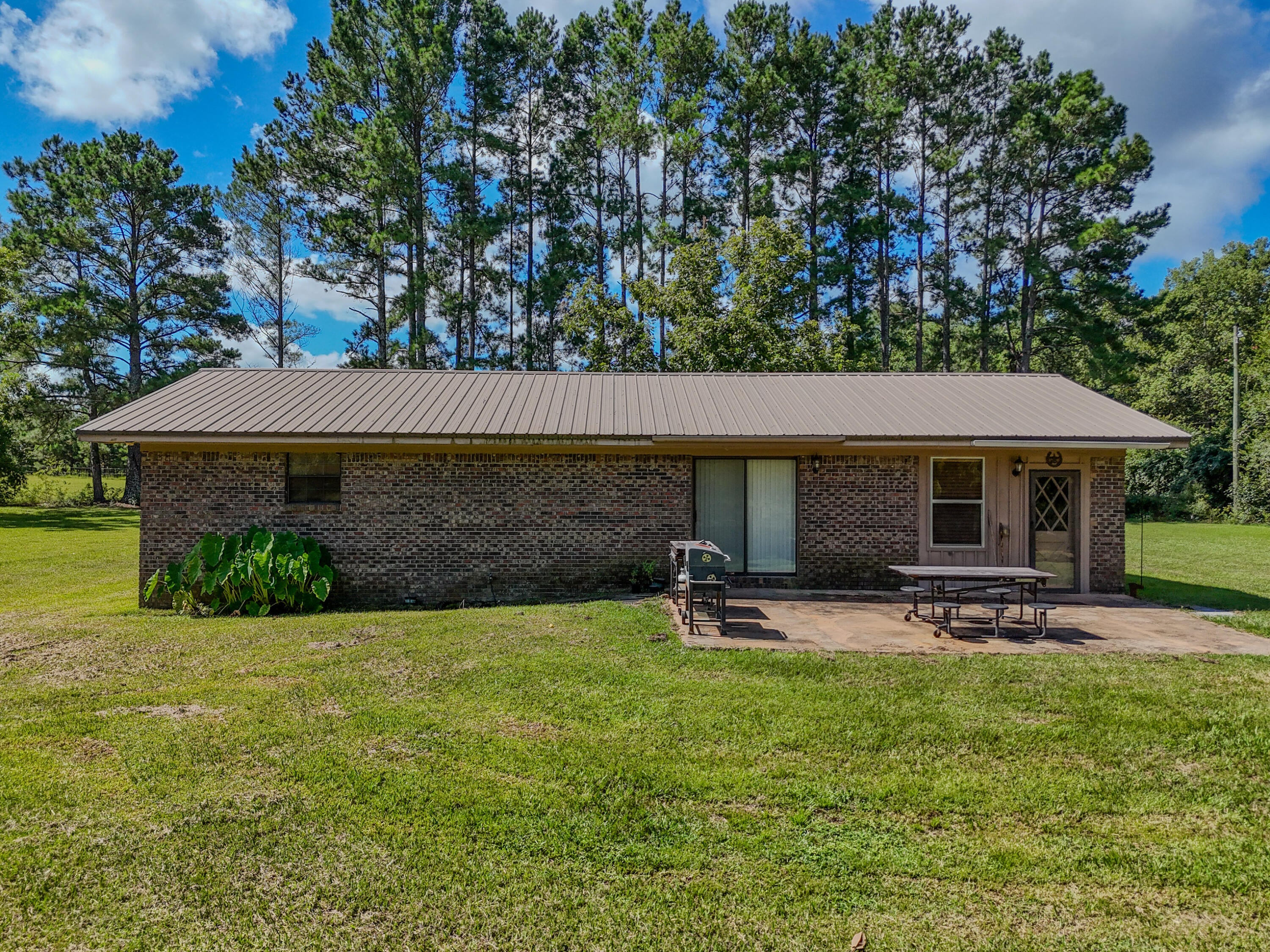 Hwy 52 - Residential