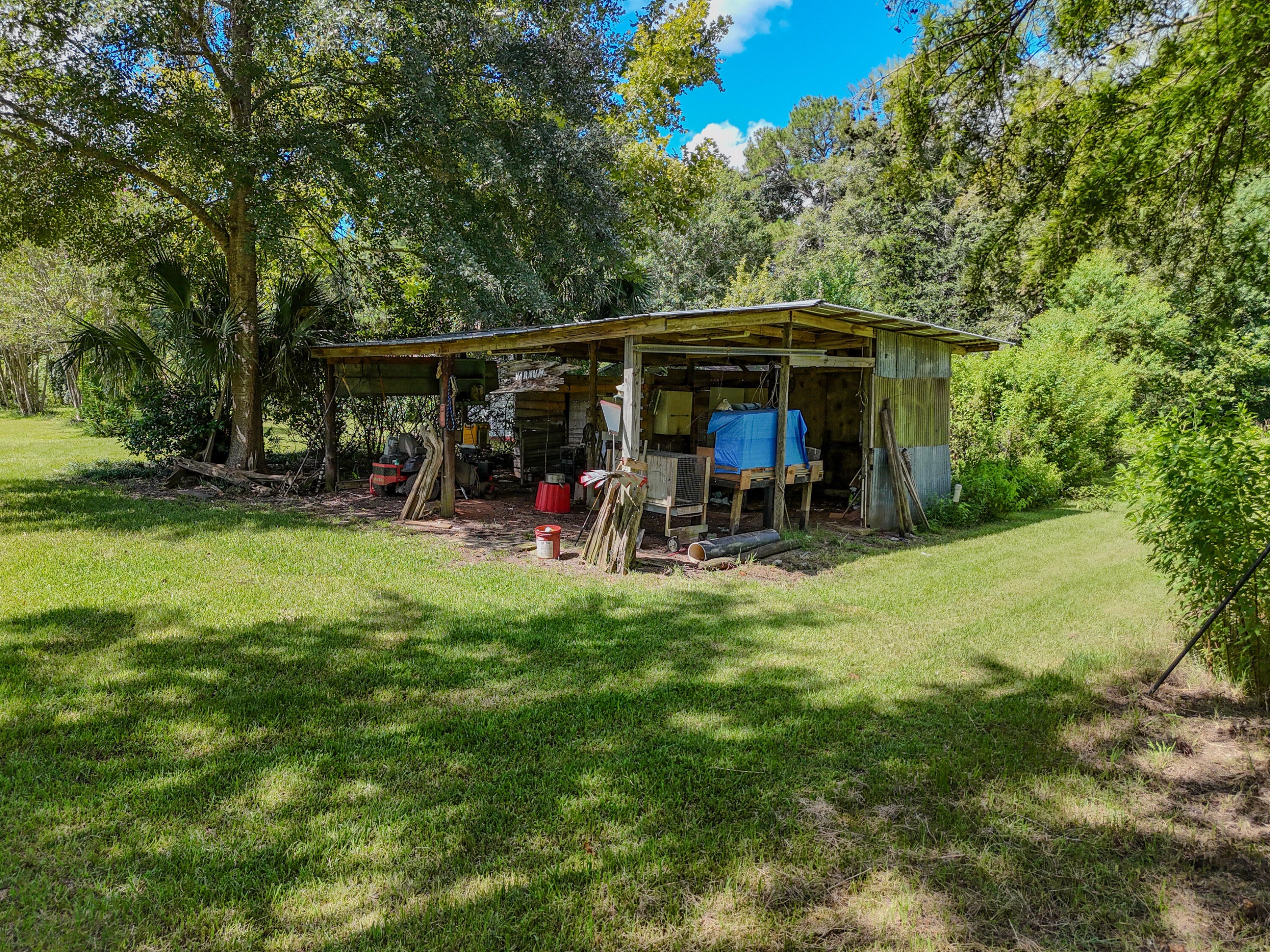 Hwy 52 - Residential