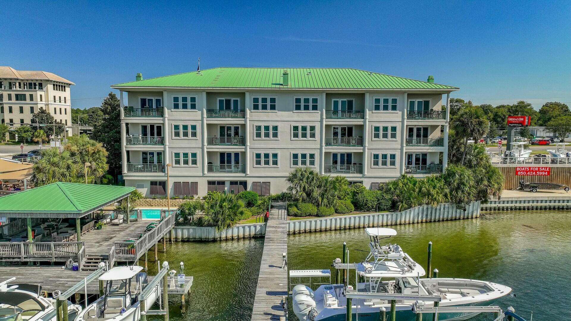 TRANQUIL HARBOR - Residential