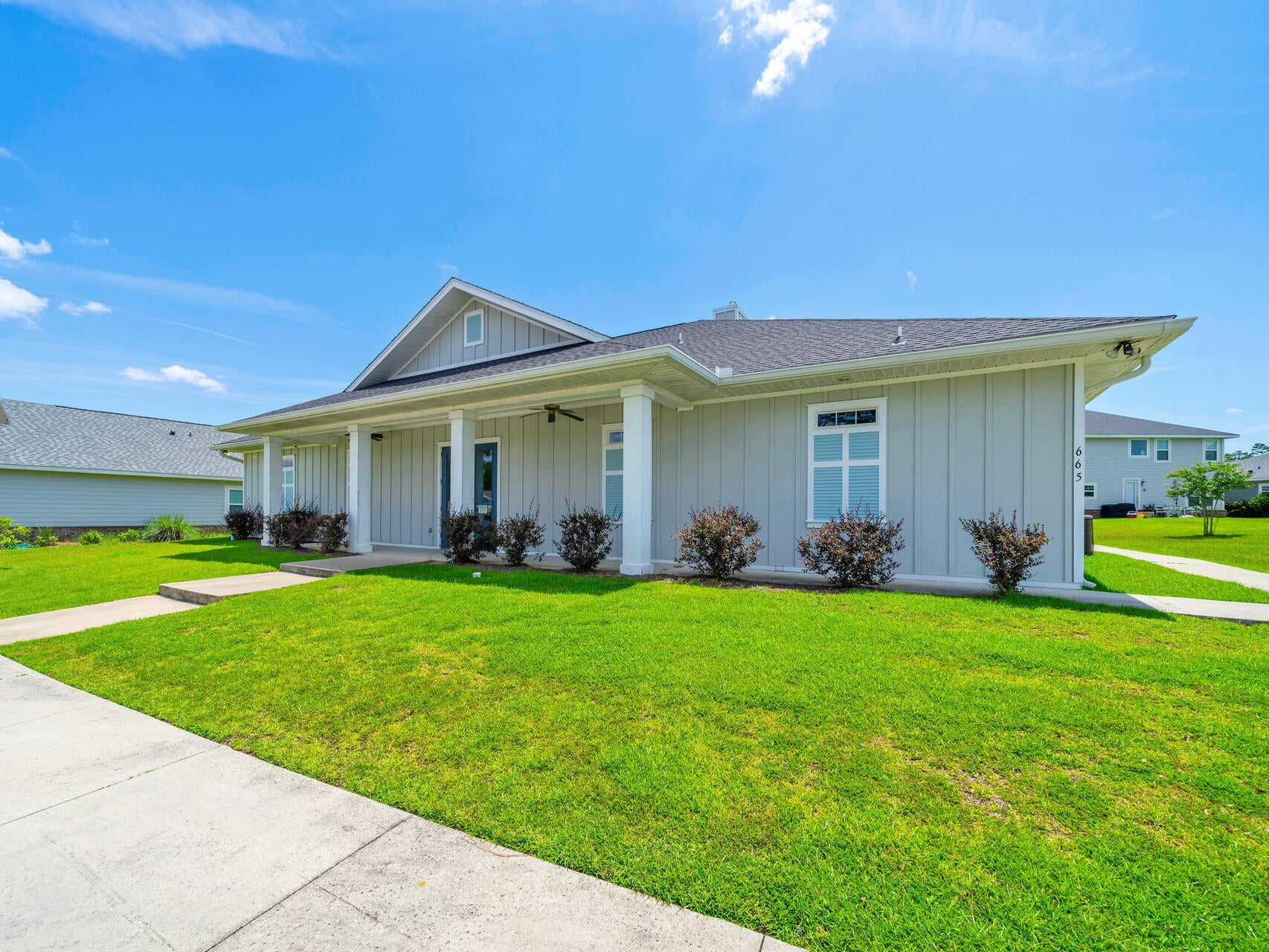 LAFAYETTE CREEK LANDING - Residential