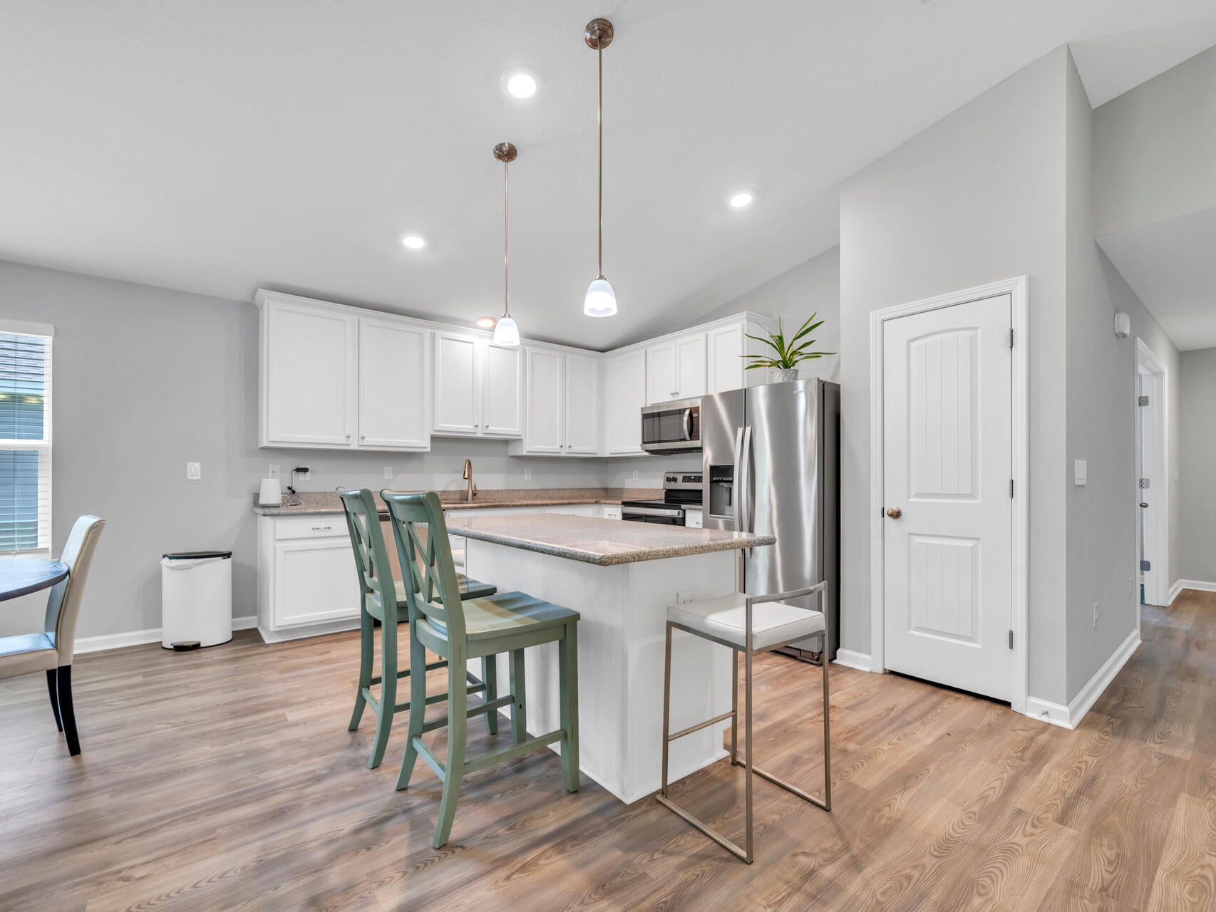 LAFAYETTE CREEK LANDING - Residential