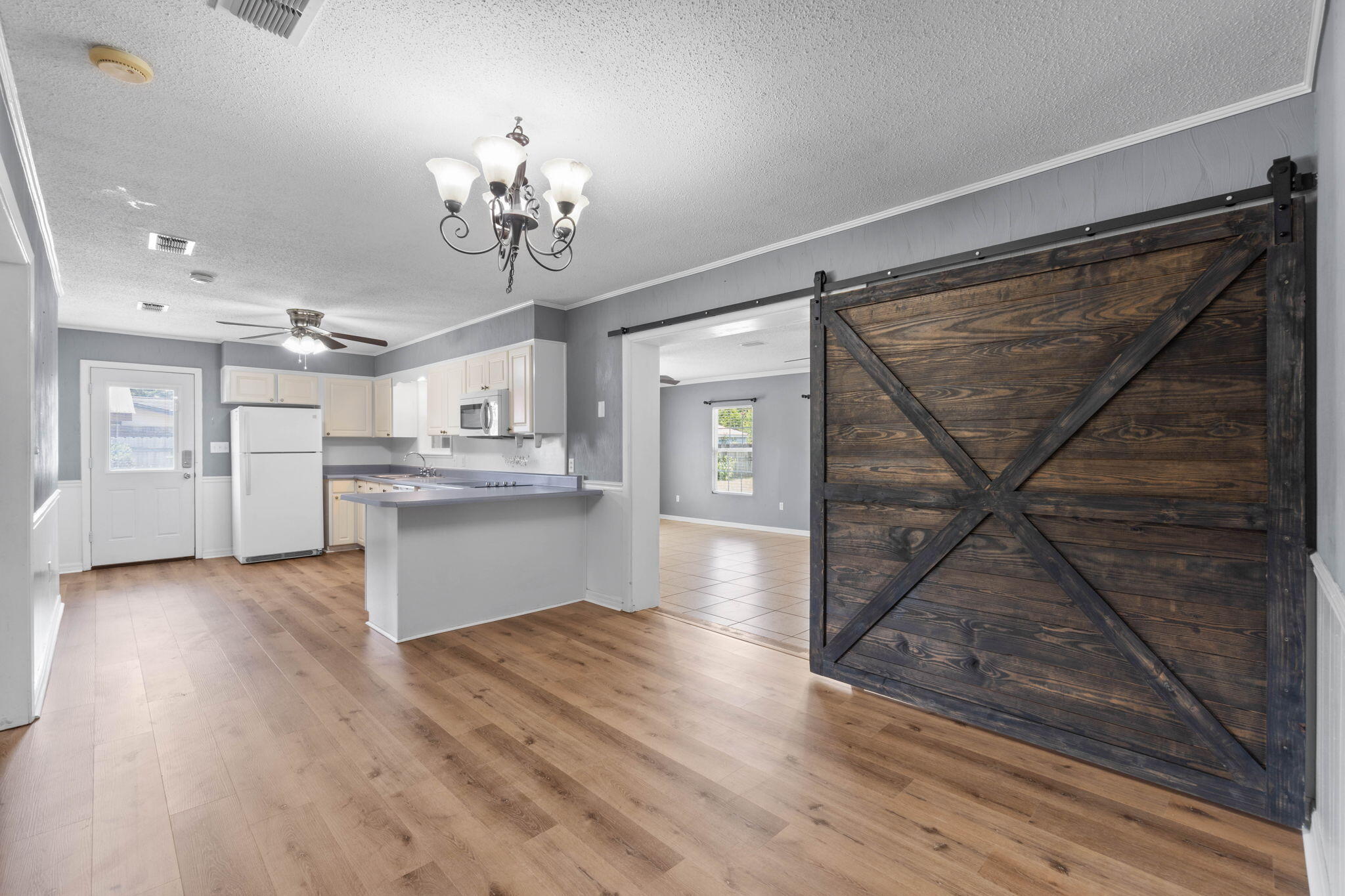 ADAMS POWELL EAST - Residential