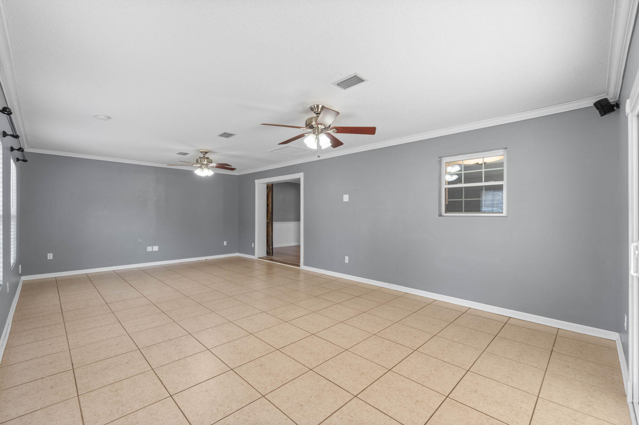 ADAMS POWELL EAST - Residential
