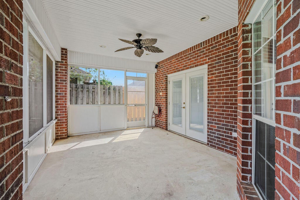 BRIDGEPORT COLONY - Residential