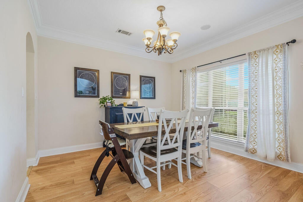 BRIDGEPORT COLONY - Residential