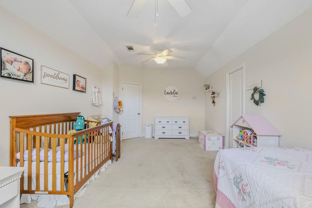 BRIDGEPORT COLONY - Residential