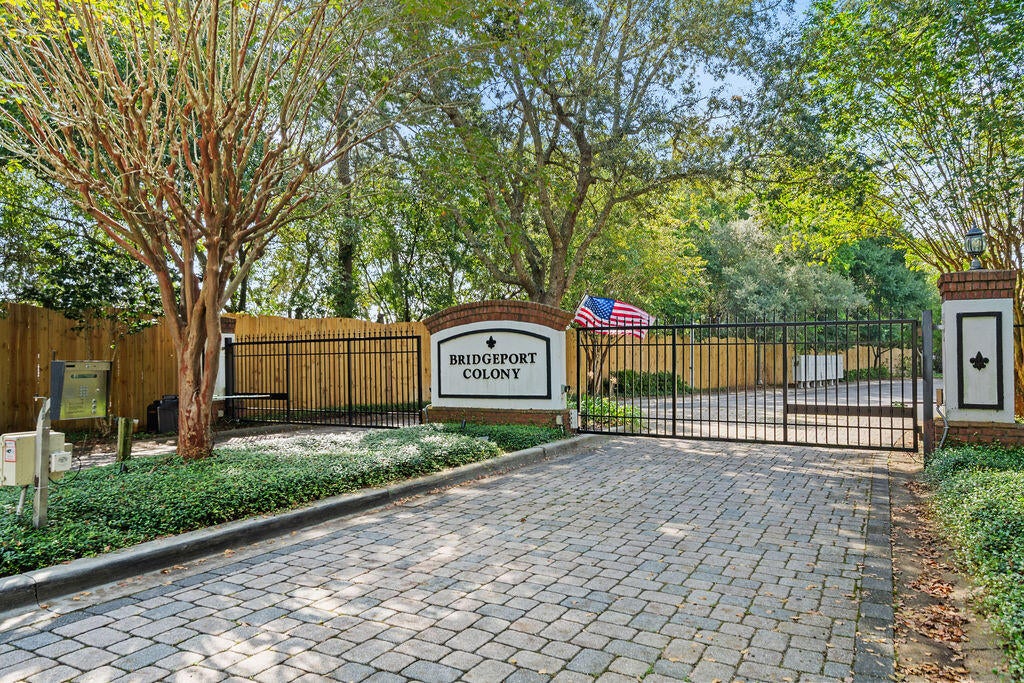 BRIDGEPORT COLONY - Residential