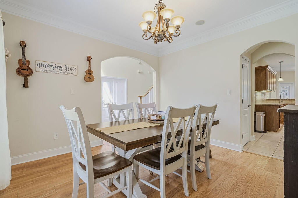 BRIDGEPORT COLONY - Residential
