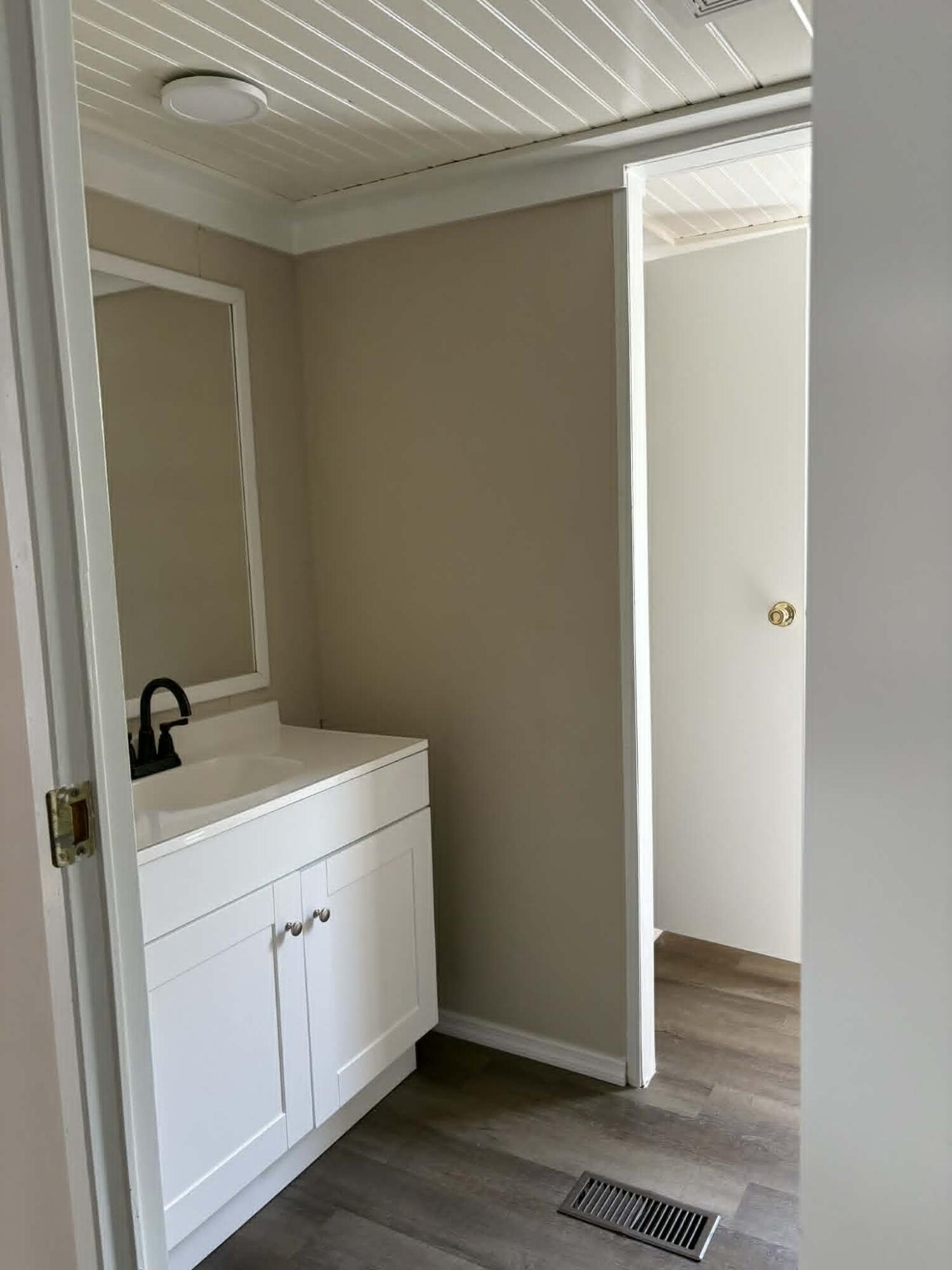 OAKWOOD HILLS UNIT 1 - Residential
