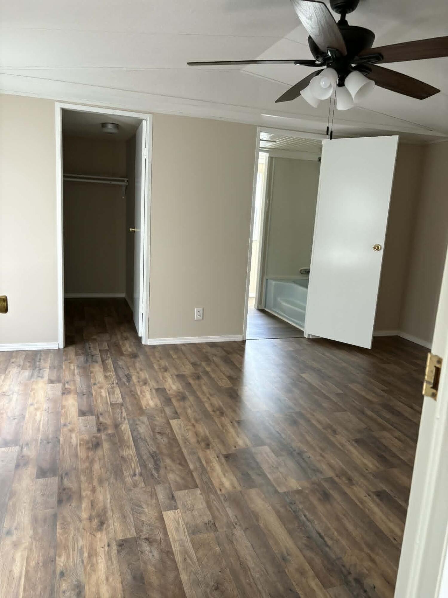 OAKWOOD HILLS UNIT 1 - Residential