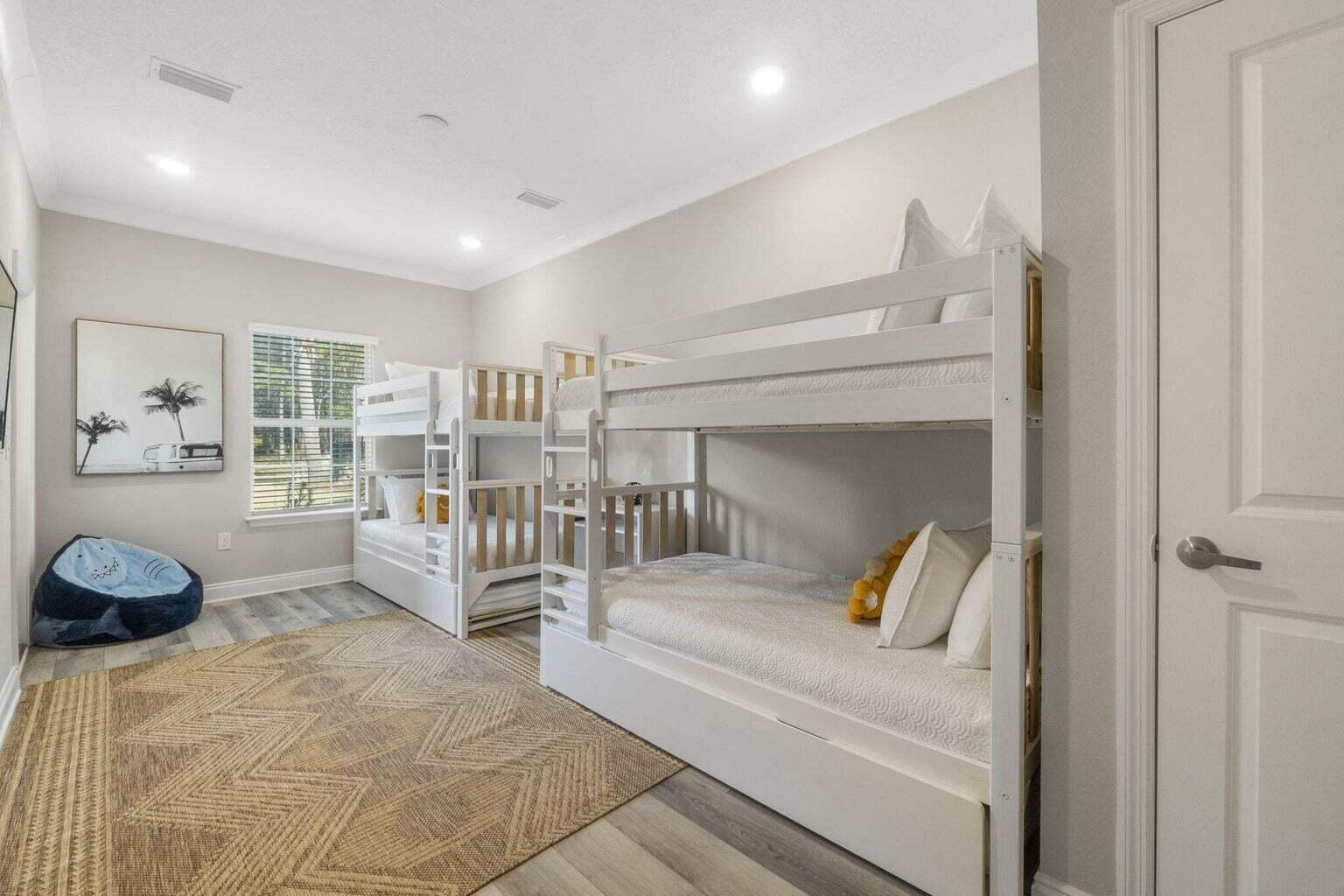 Kara Lake Townhomes - Residential