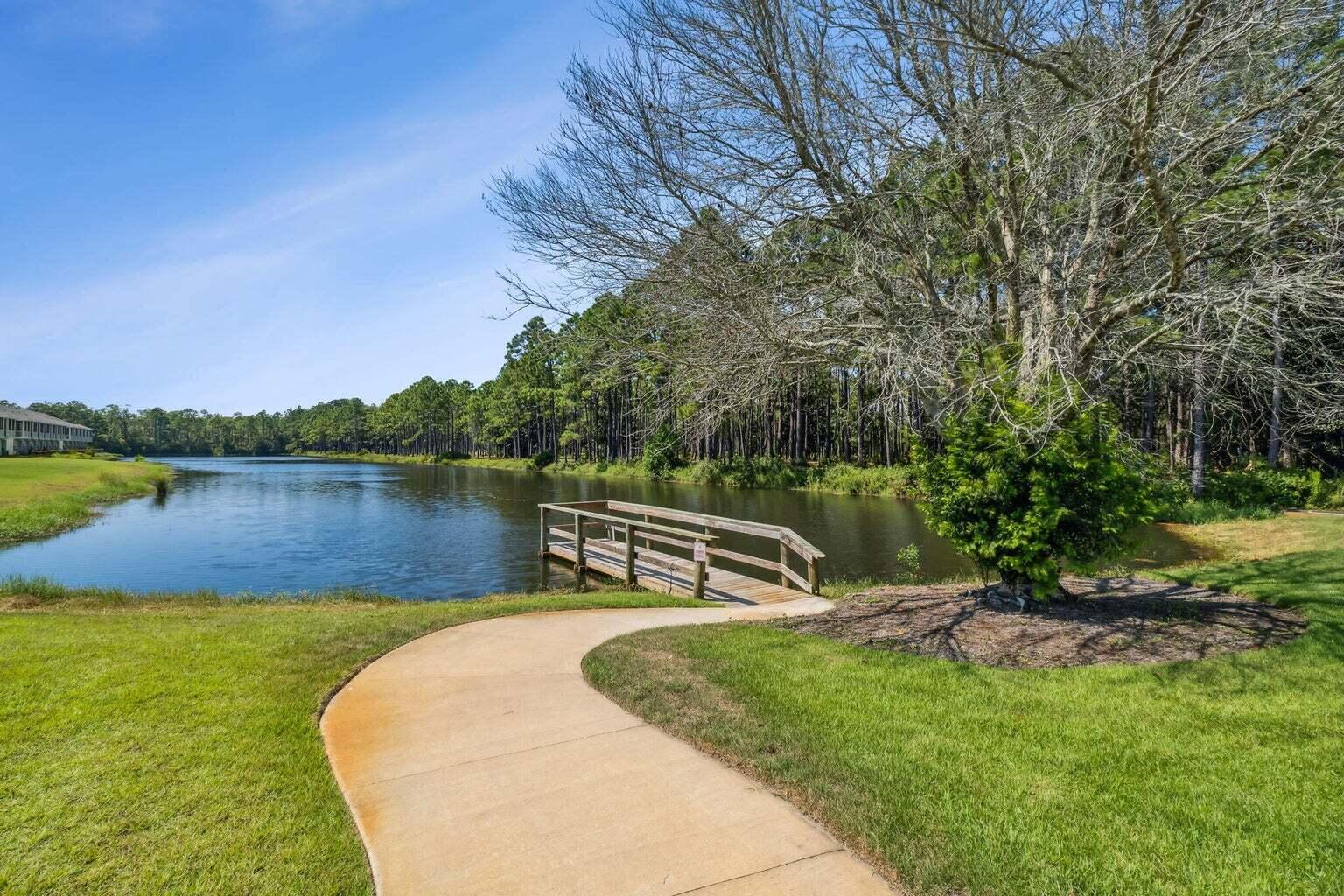 Kara Lake Townhomes - Residential