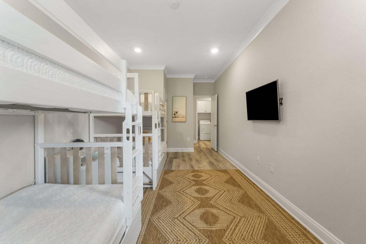 Kara Lake Townhomes - Residential