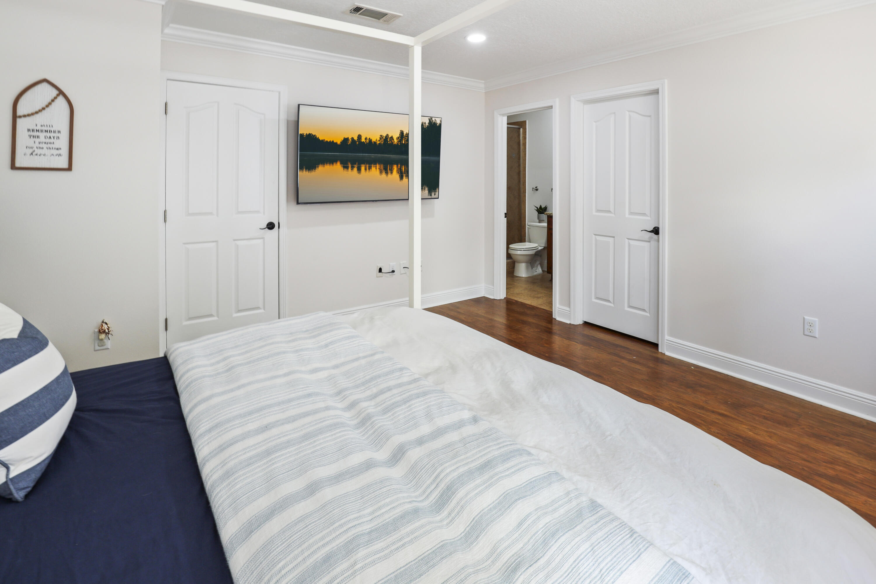 Sacred Oaks - Residential Lease
