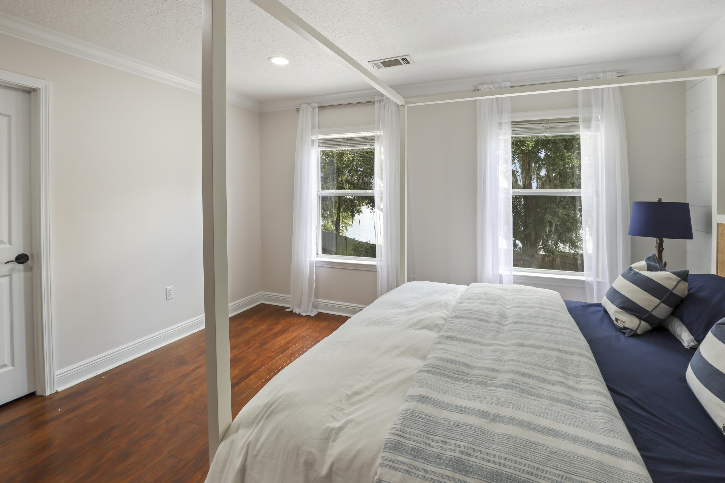 Sacred Oaks - Residential Lease