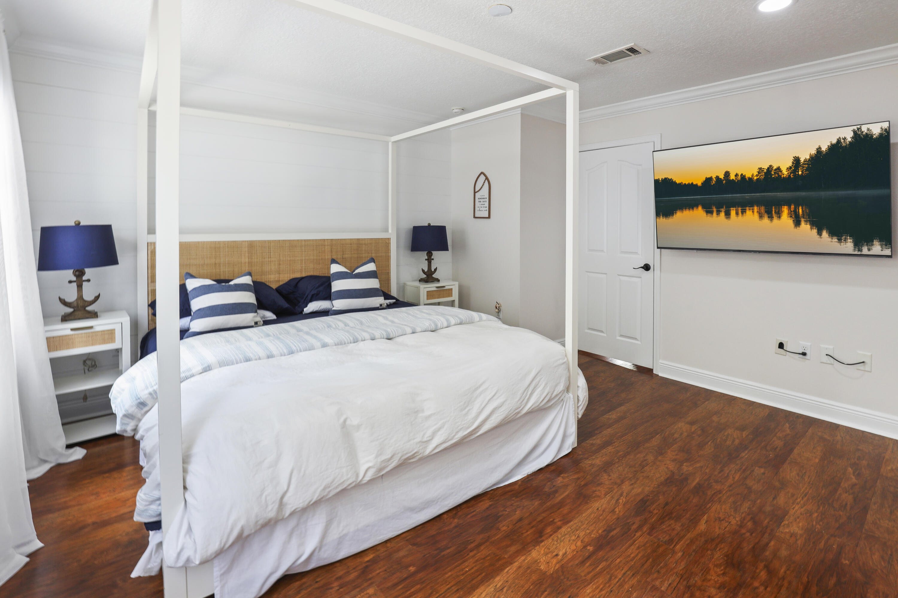 Sacred Oaks - Residential Lease
