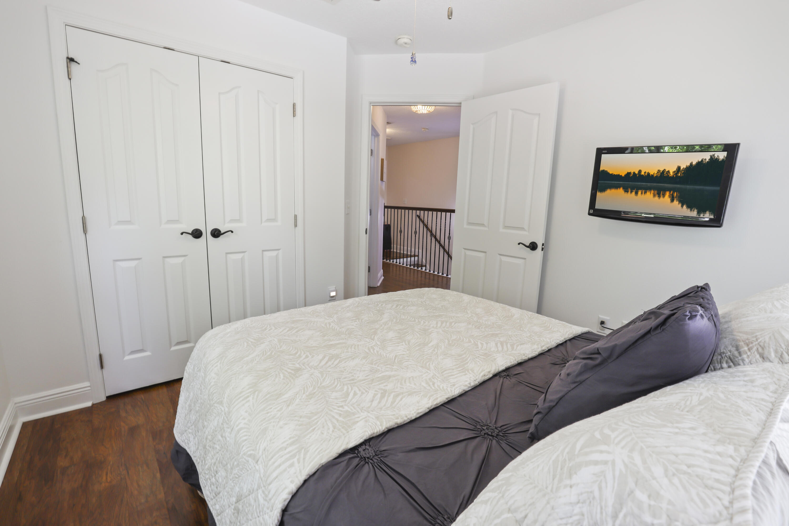 Sacred Oaks - Residential Lease