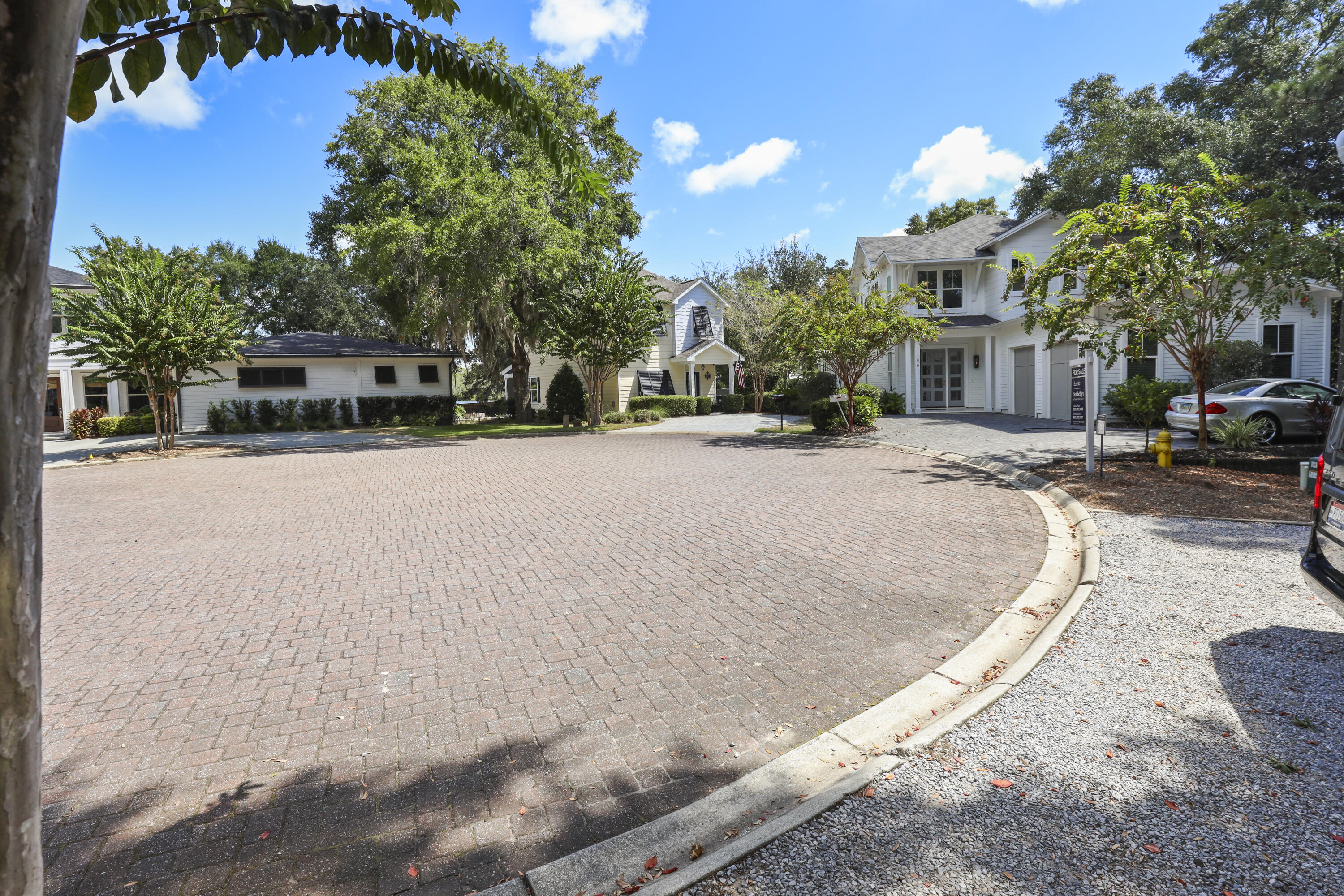 Sacred Oaks - Residential Lease