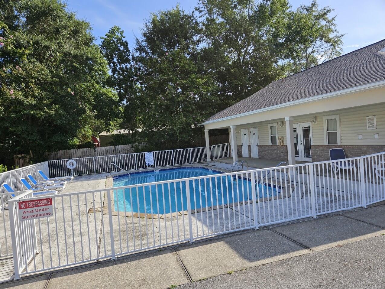 SHAY LIN T/H - Residential Lease