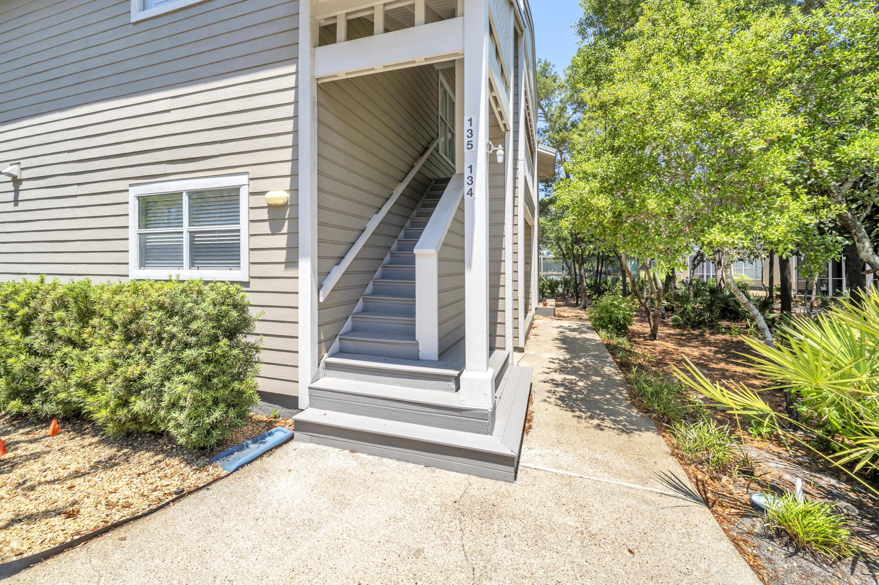 HIDDEN DUNES BEACH COTTAGES - Residential