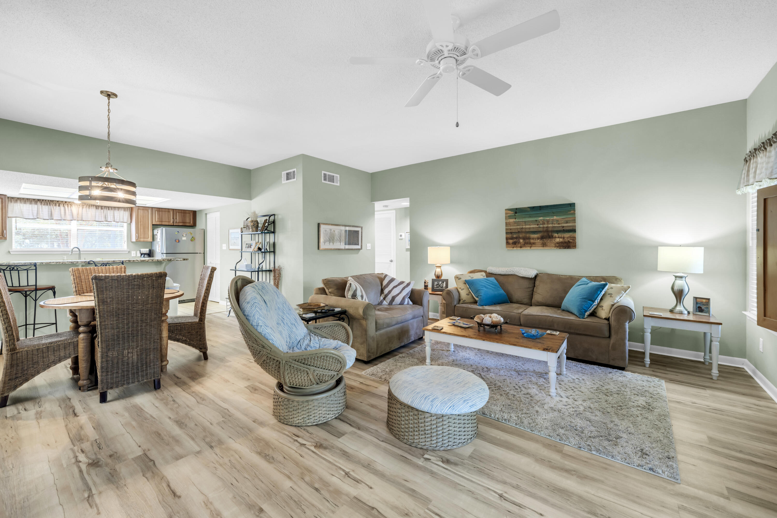 HIDDEN DUNES BEACH COTTAGES - Residential