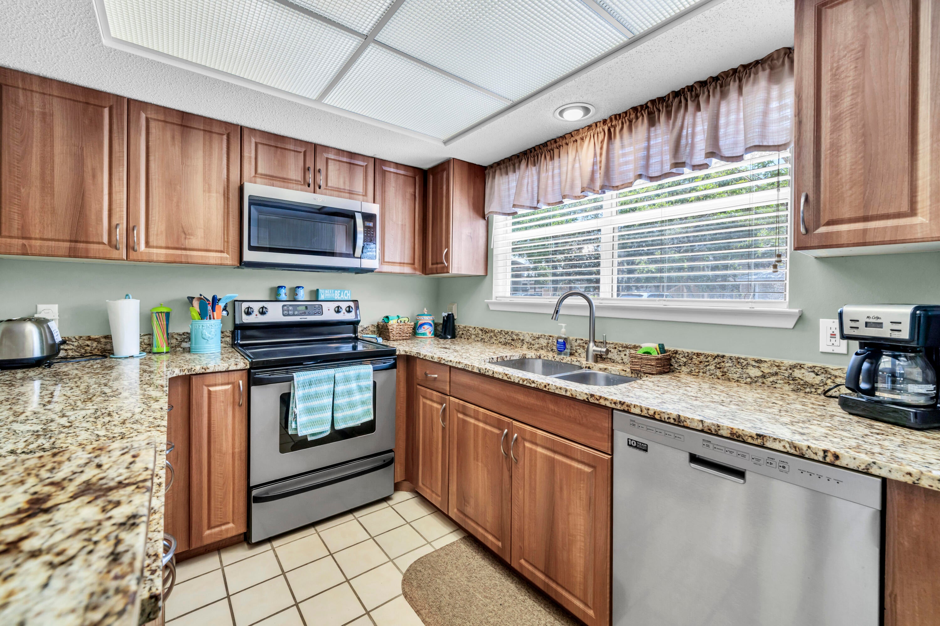 HIDDEN DUNES BEACH COTTAGES - Residential