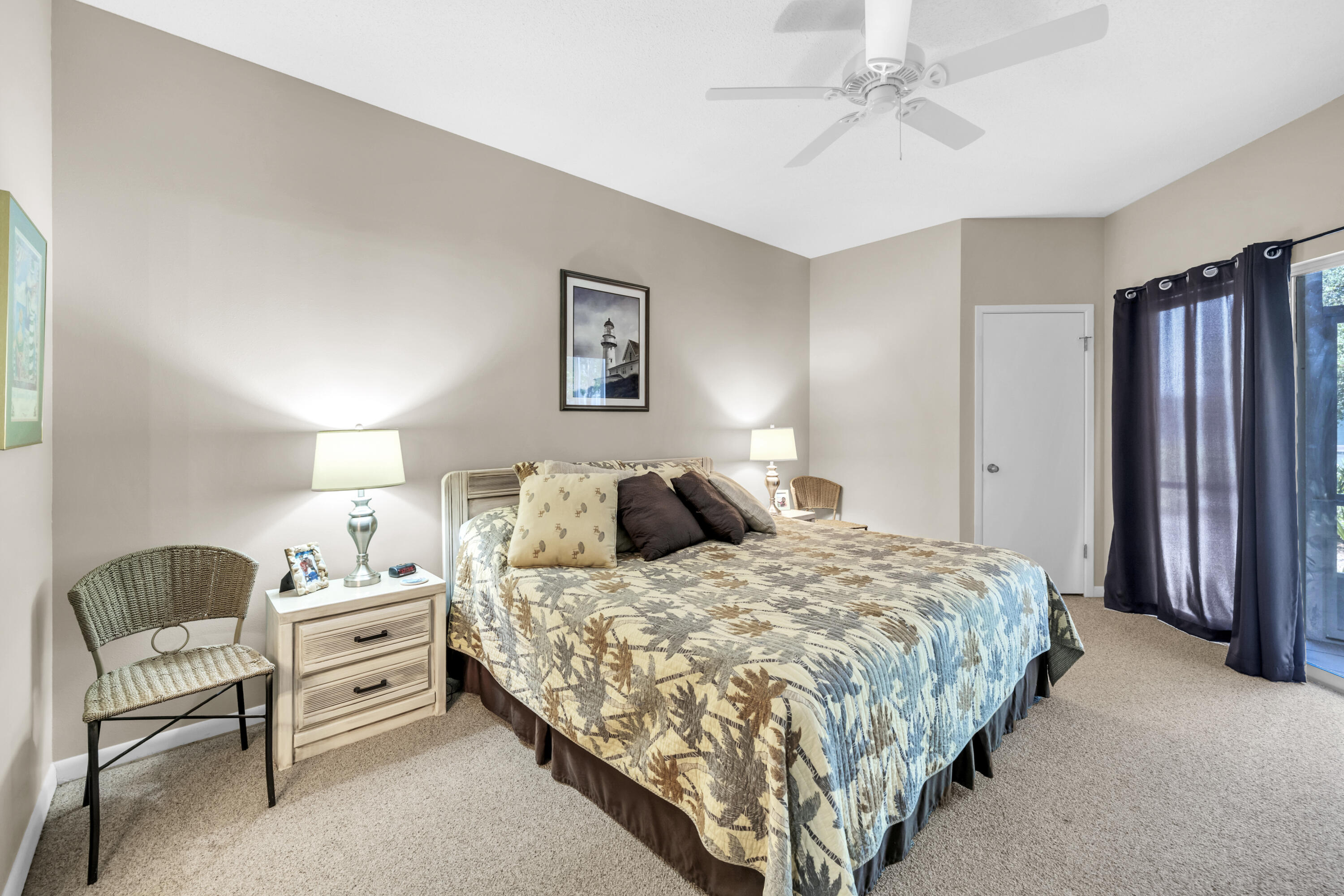 HIDDEN DUNES BEACH COTTAGES - Residential