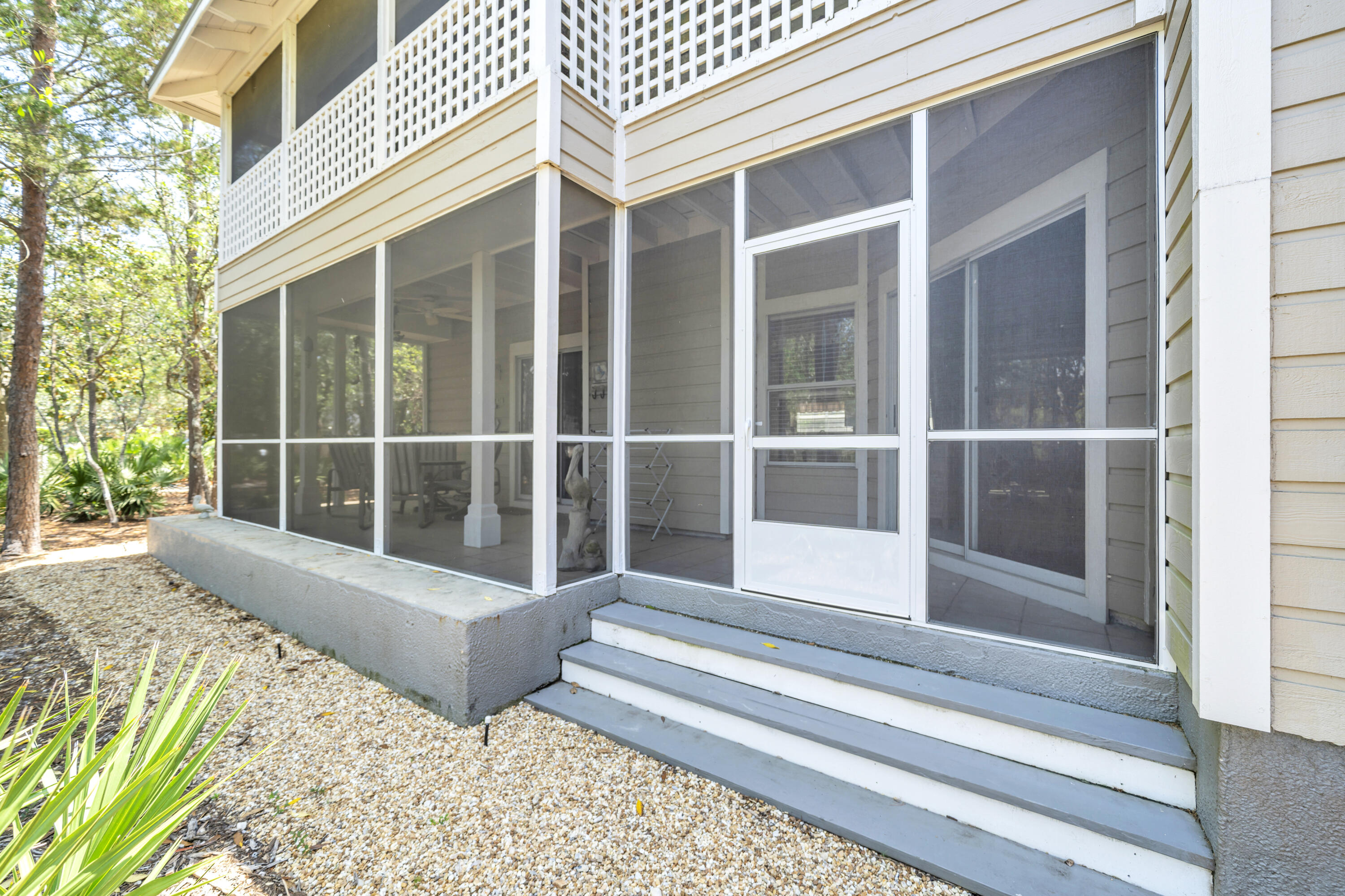 HIDDEN DUNES BEACH COTTAGES - Residential