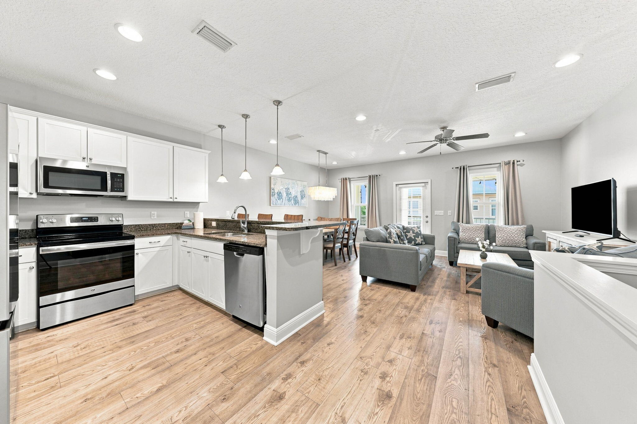 ONE TWENTY FIVE CRYSTAL BEACH DRIVE - Residential