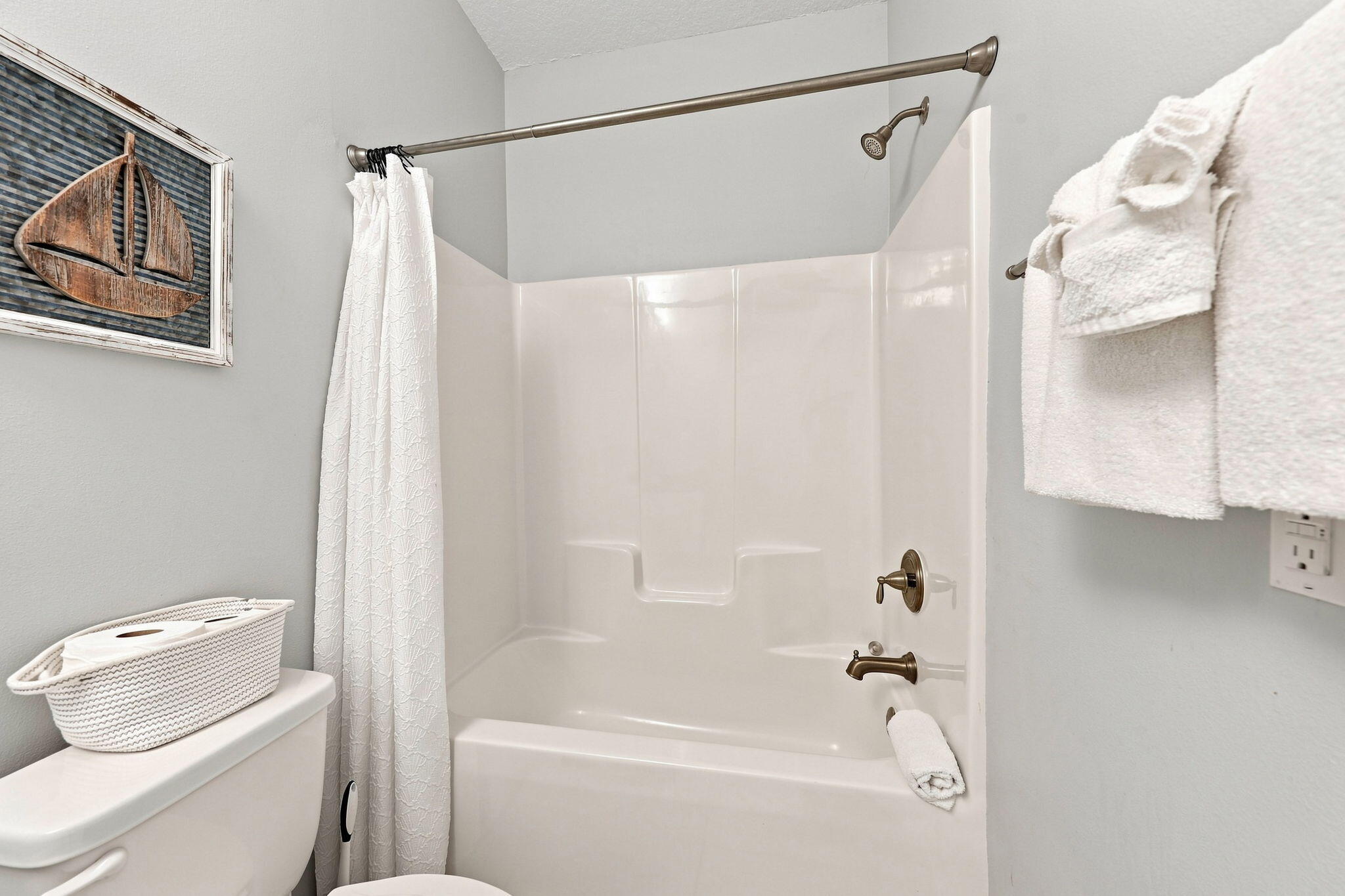 ONE TWENTY FIVE CRYSTAL BEACH DRIVE - Residential