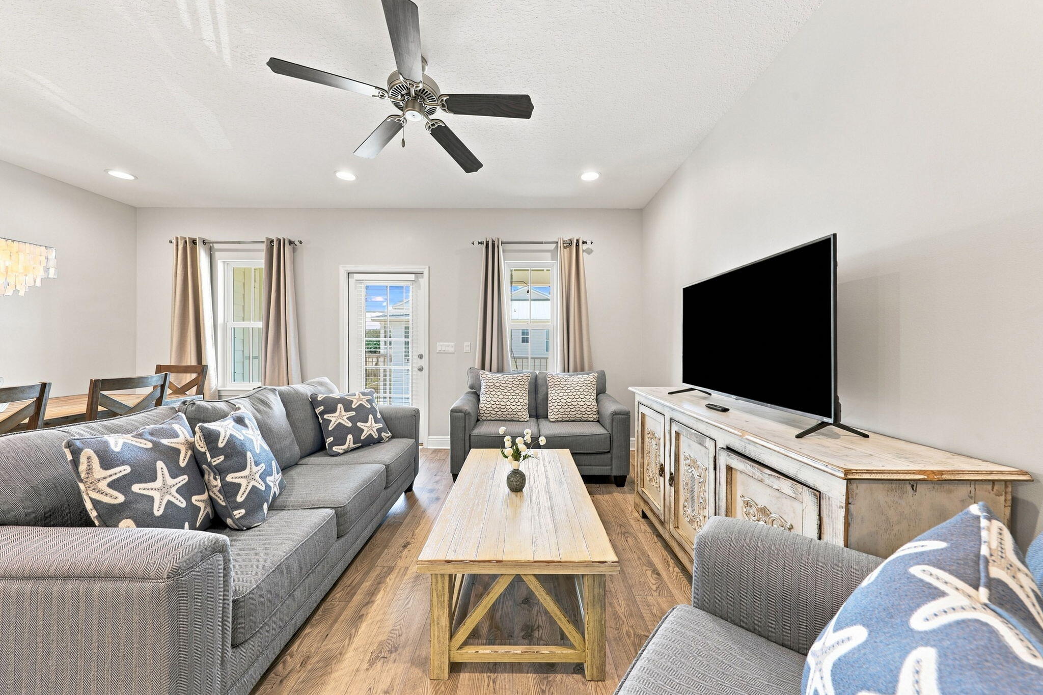 ONE TWENTY FIVE CRYSTAL BEACH DRIVE - Residential