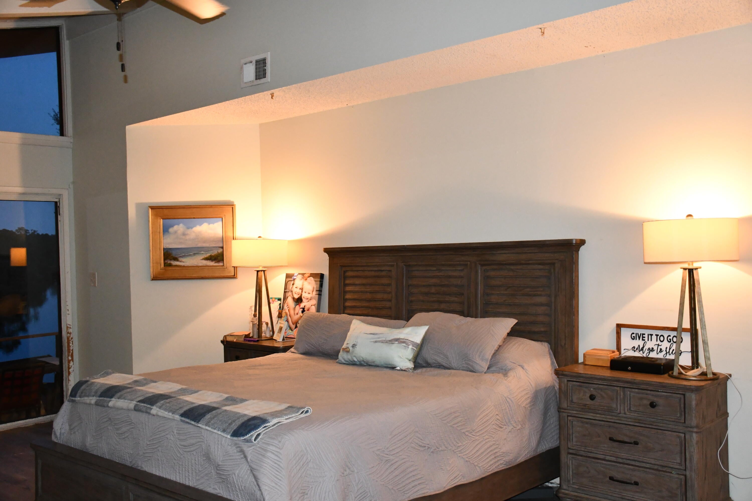 BEG NW COR LOT 2 BLK 16 BAYOU POQUITO S/D S52 DEG - Residential