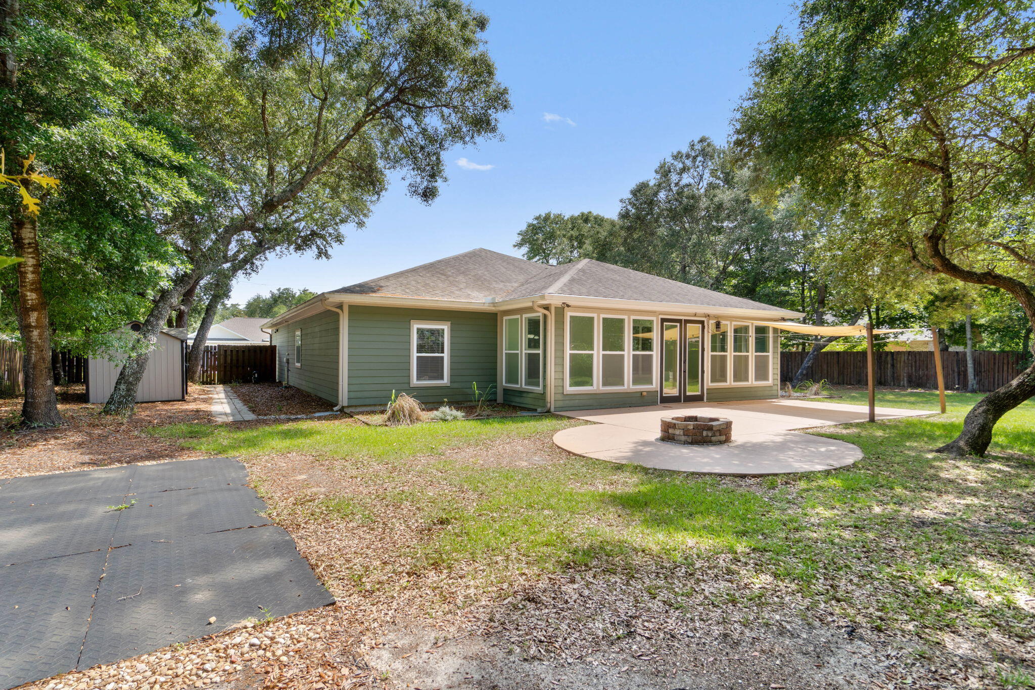 TOM KING ESTATES - Residential
