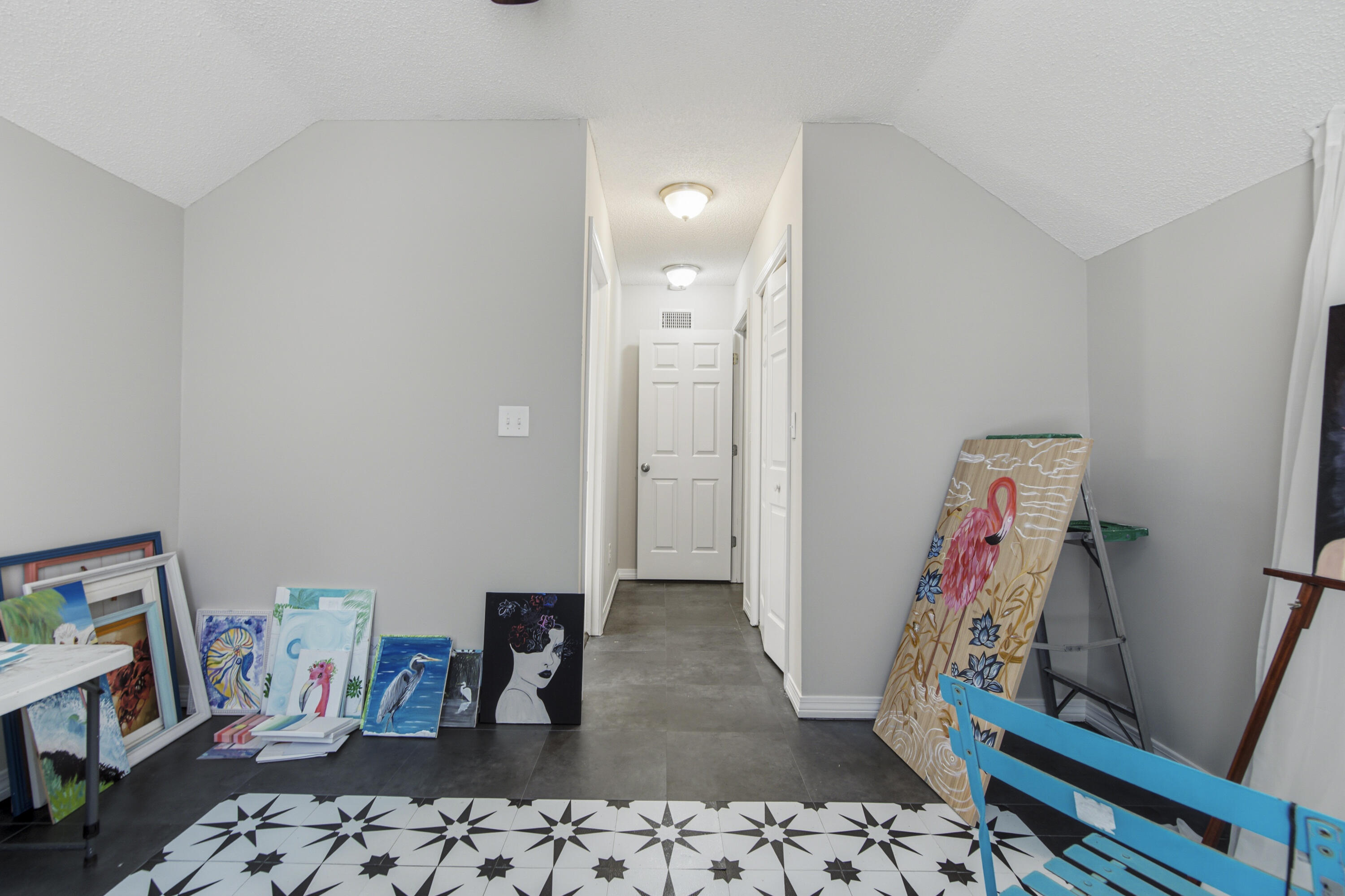 SHALIMAR COMMONS - Residential
