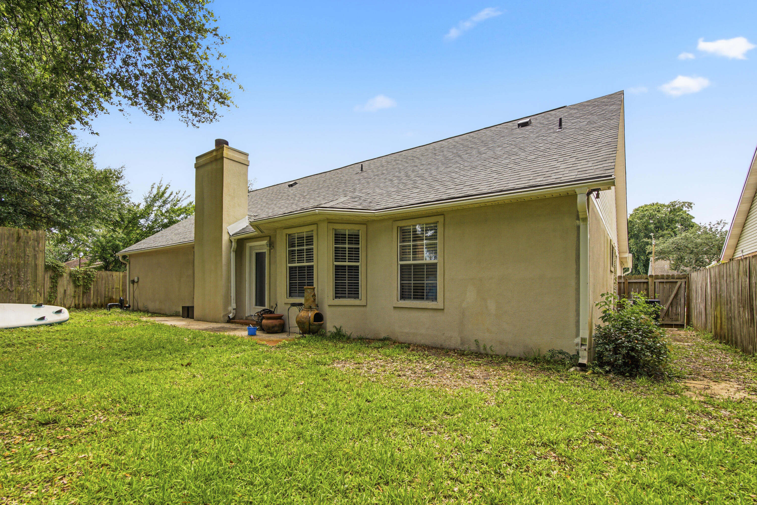 SHALIMAR COMMONS - Residential