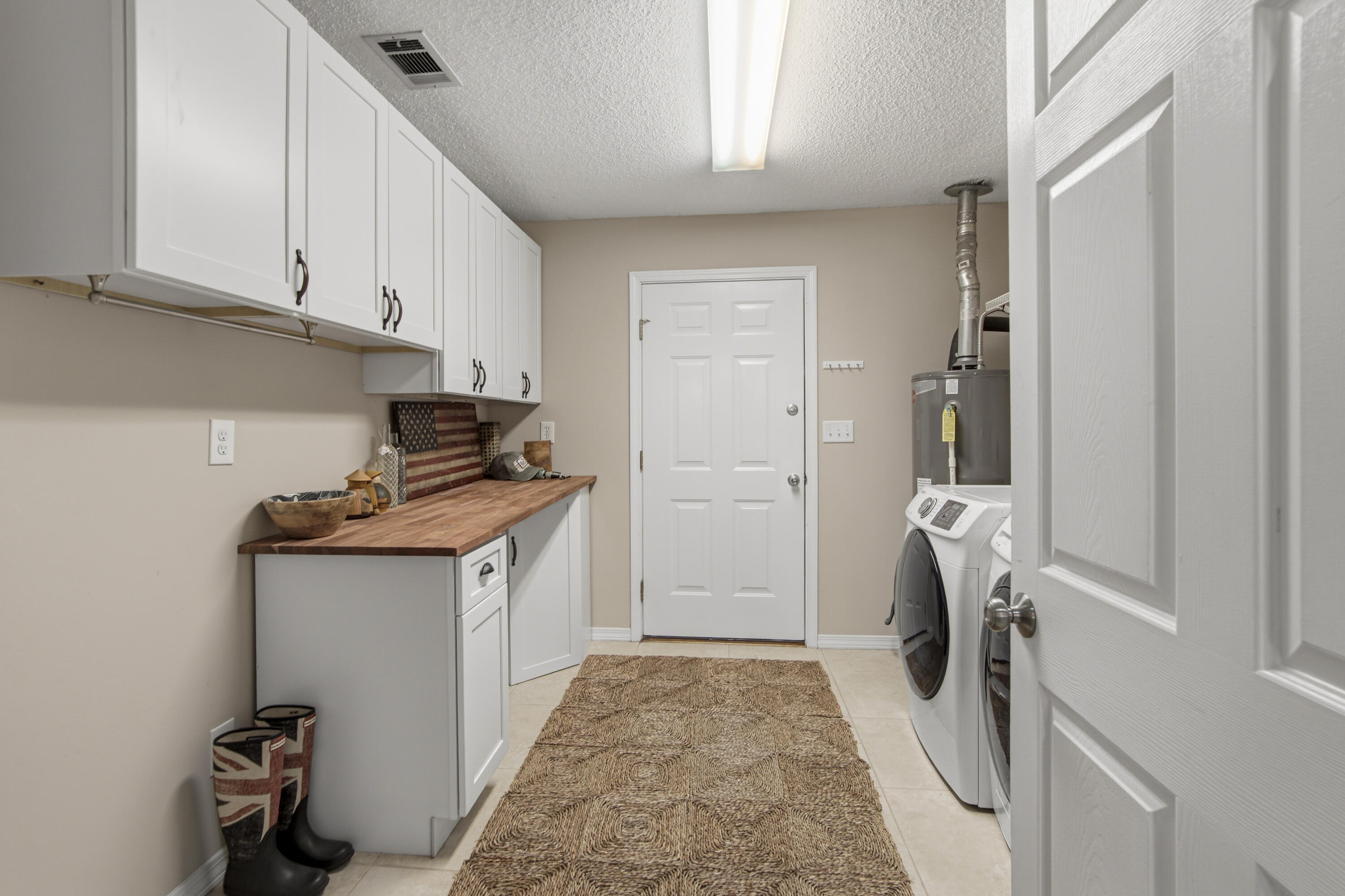SHALIMAR COMMONS - Residential