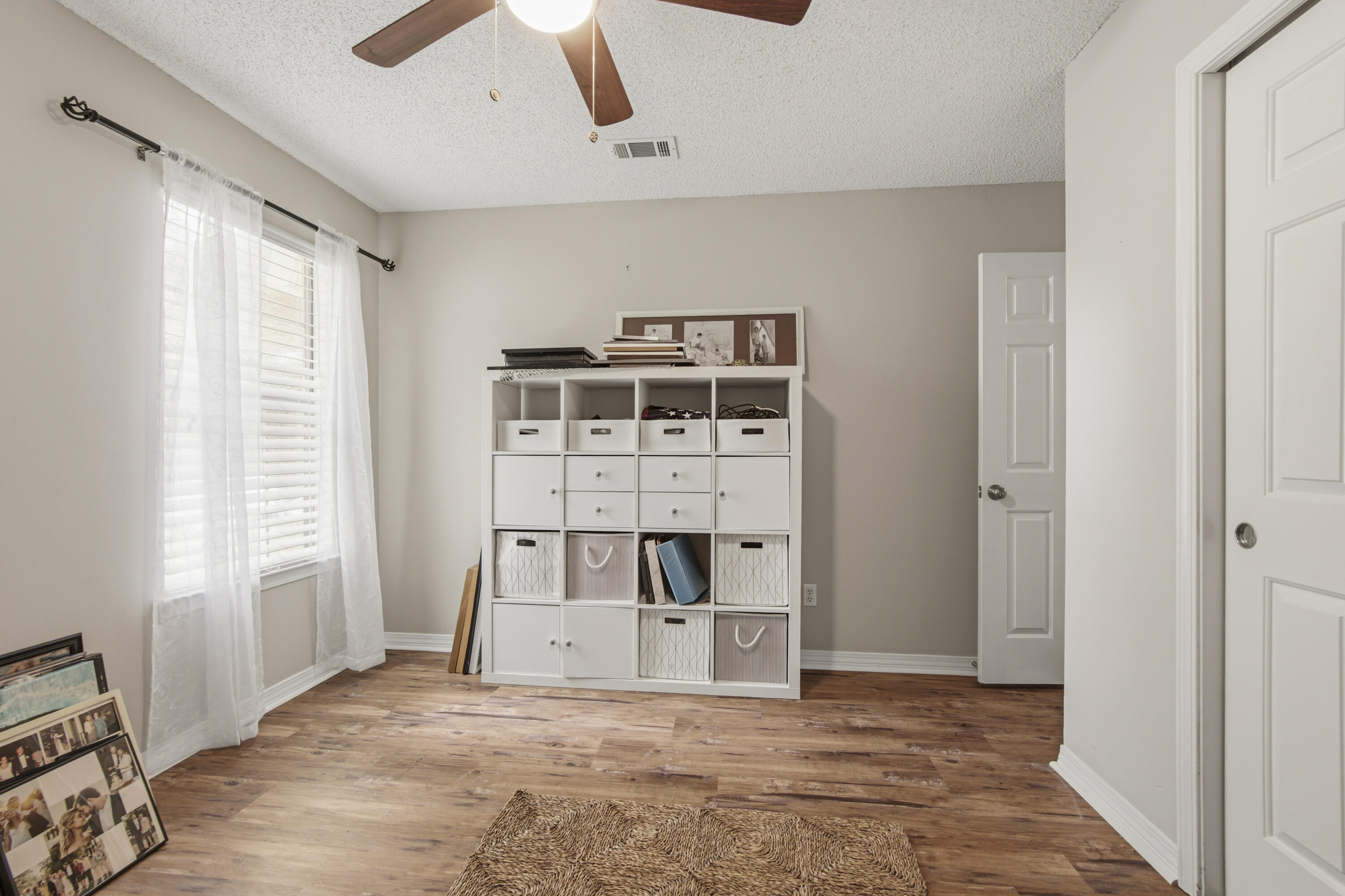 SHALIMAR COMMONS - Residential