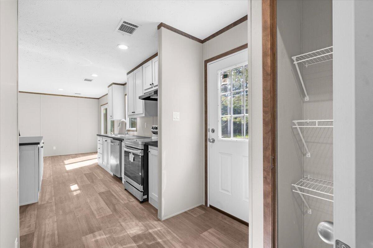 NONESUCH WAY - Residential