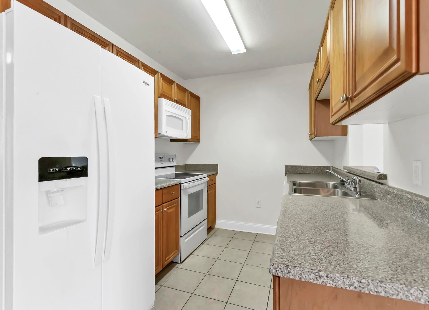 EAGLES LANDING S/D - Residential Lease