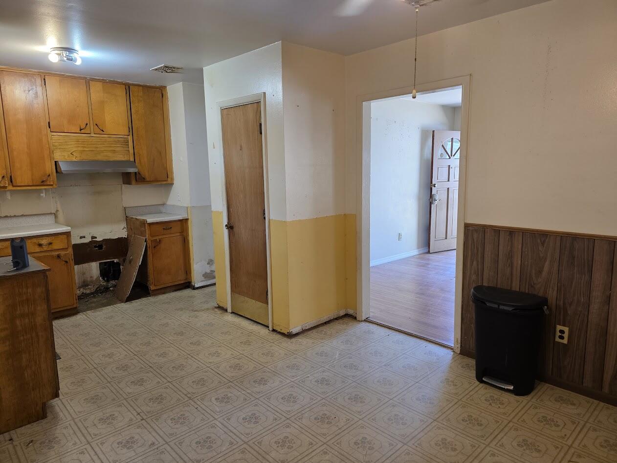 HOWARD S/D - Residential