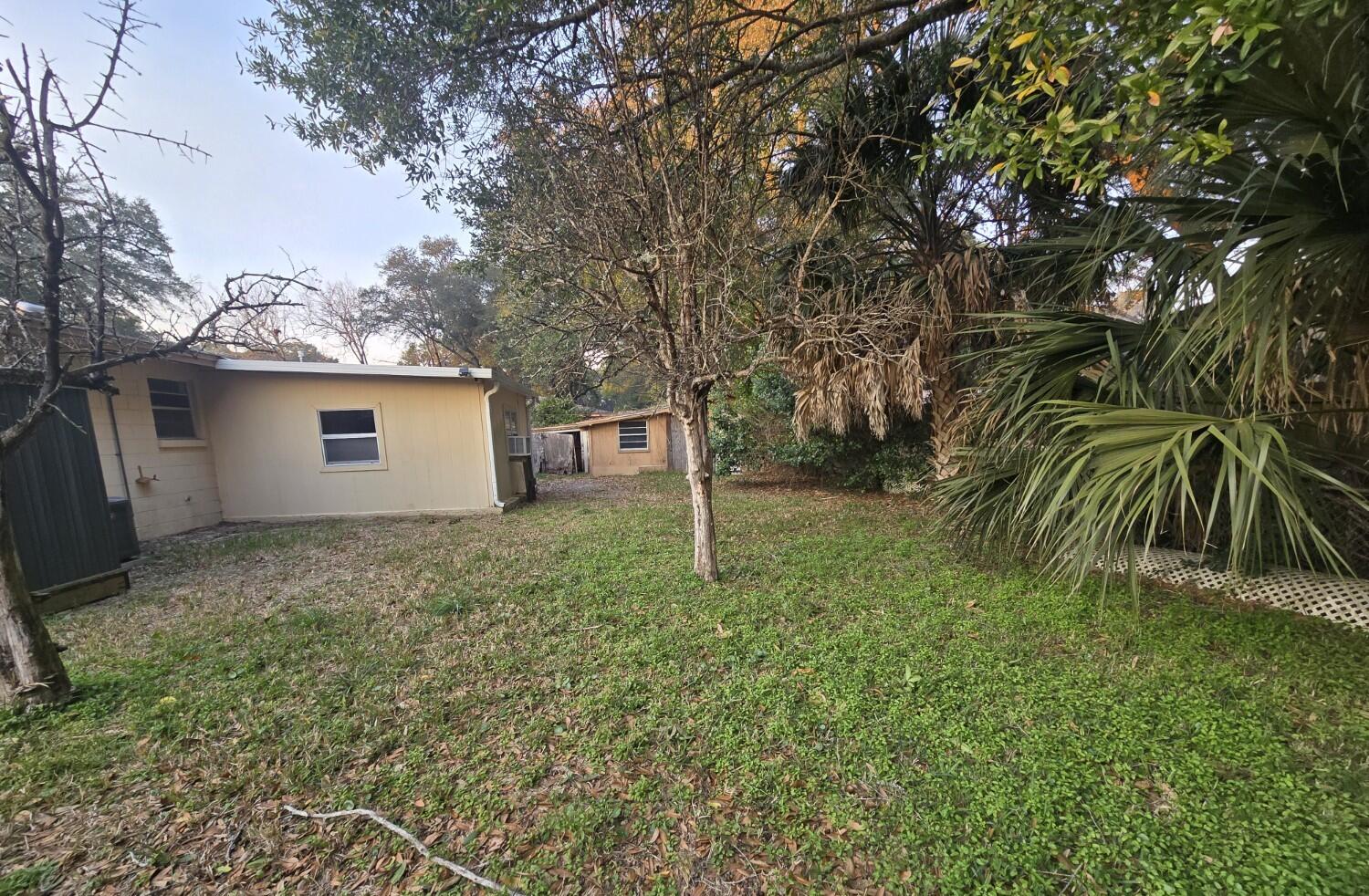 HOWARD S/D - Residential