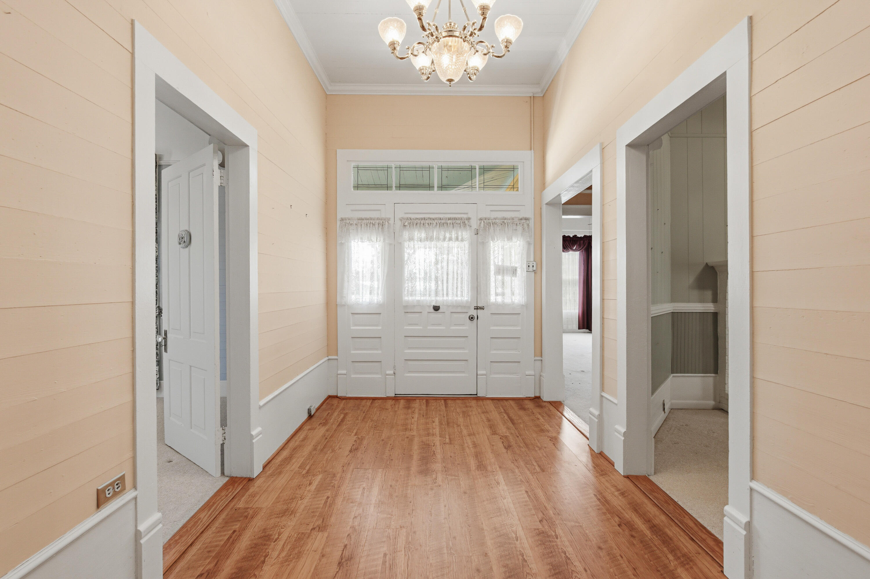 NO RECORDED SUBDIVISION - Residential